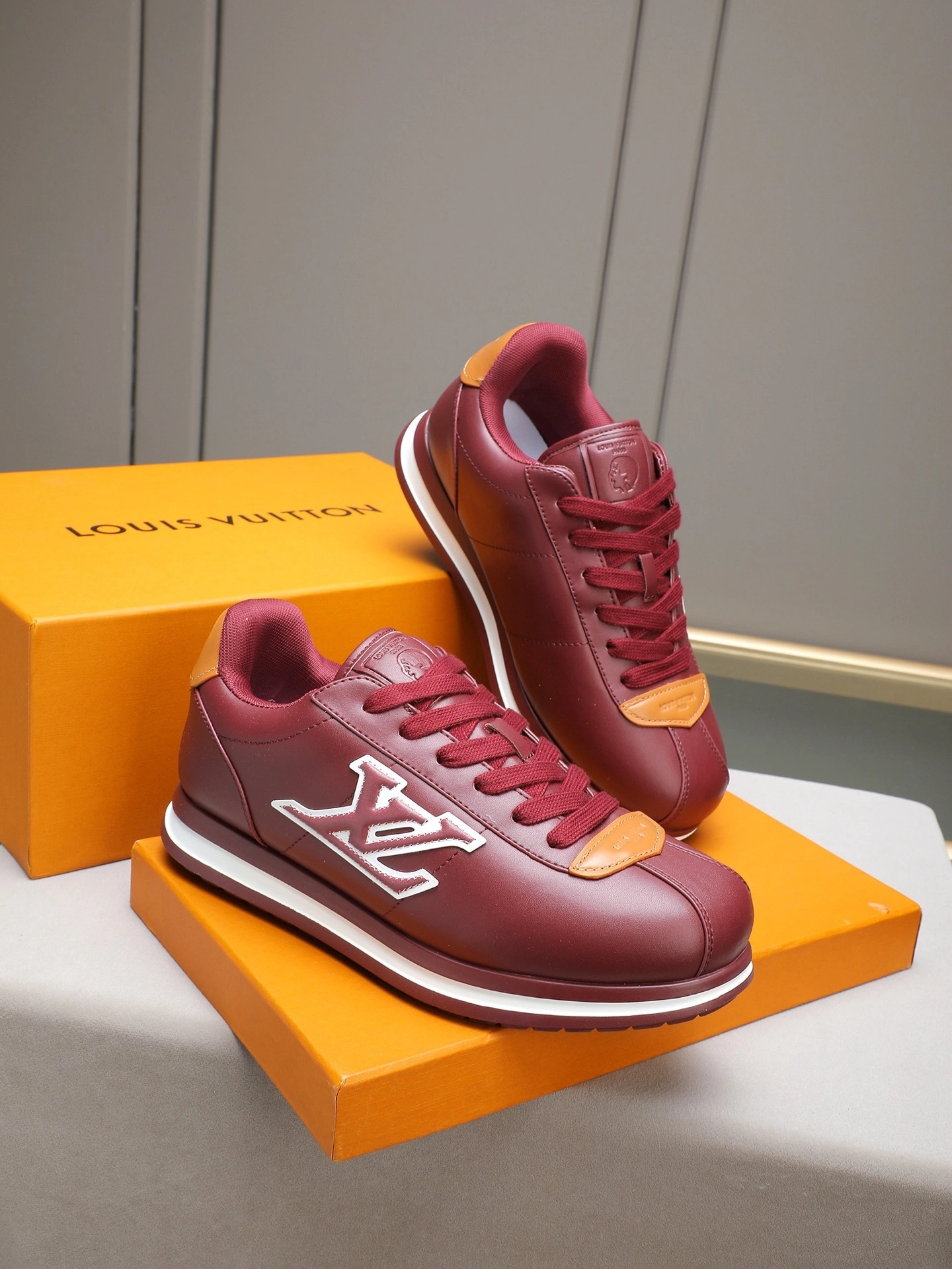 OOBB-- 8V 1AINYU cowhide item:F-X000A0107B