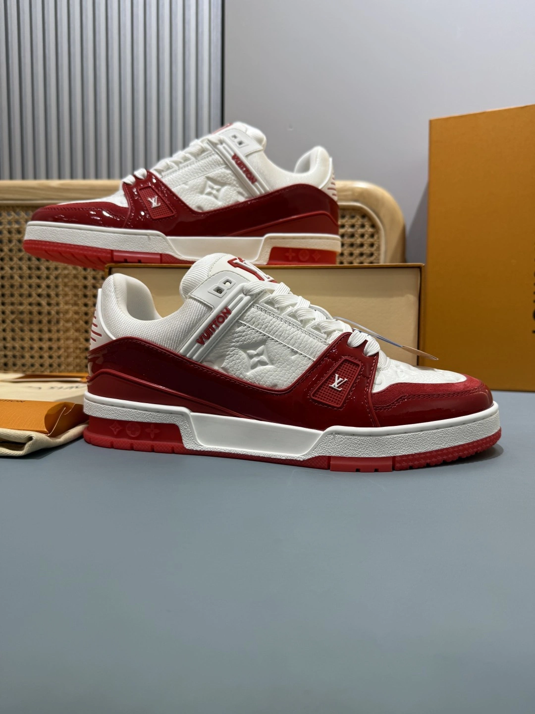 OOBB-- 8V 1AJ148 1AJCK9 Trainer cowhide item:E-X430L0301B