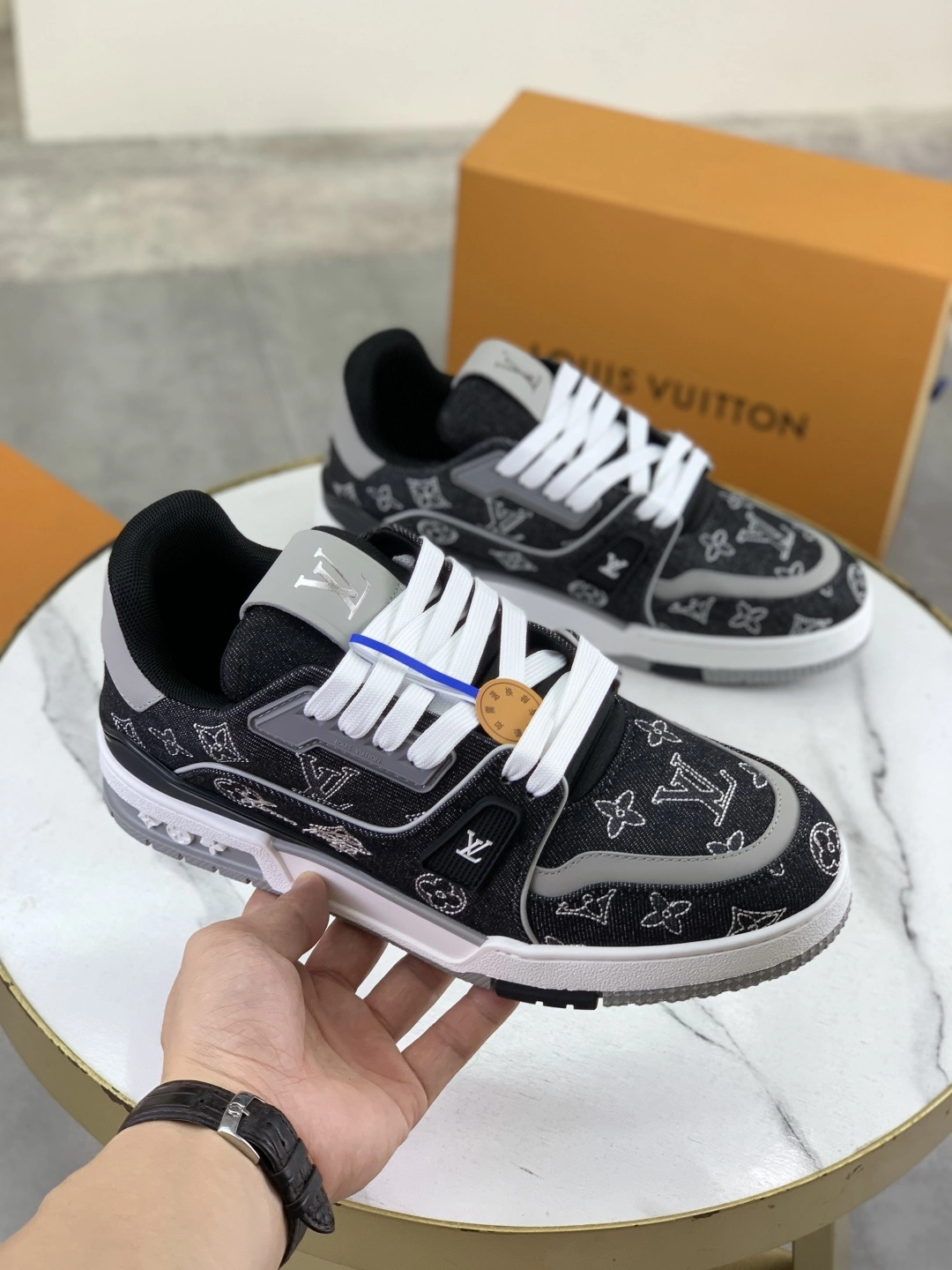 OOBB-- 8V 1AJ340 item:E-X000K1217