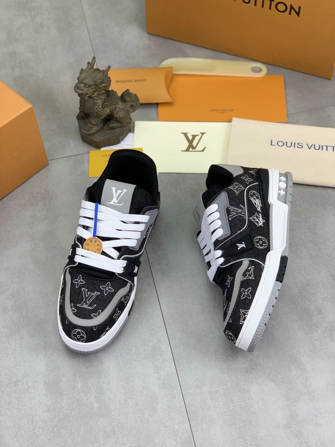 OOBB-- 8V 1AJ340 item:E-X000K1217