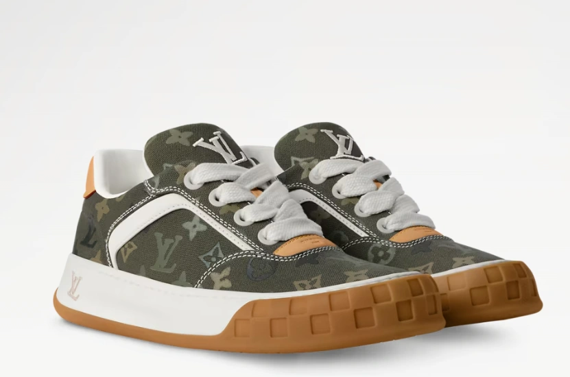 OOBB-- 8V 1AJAMC cowhide item:E-X362K1001T