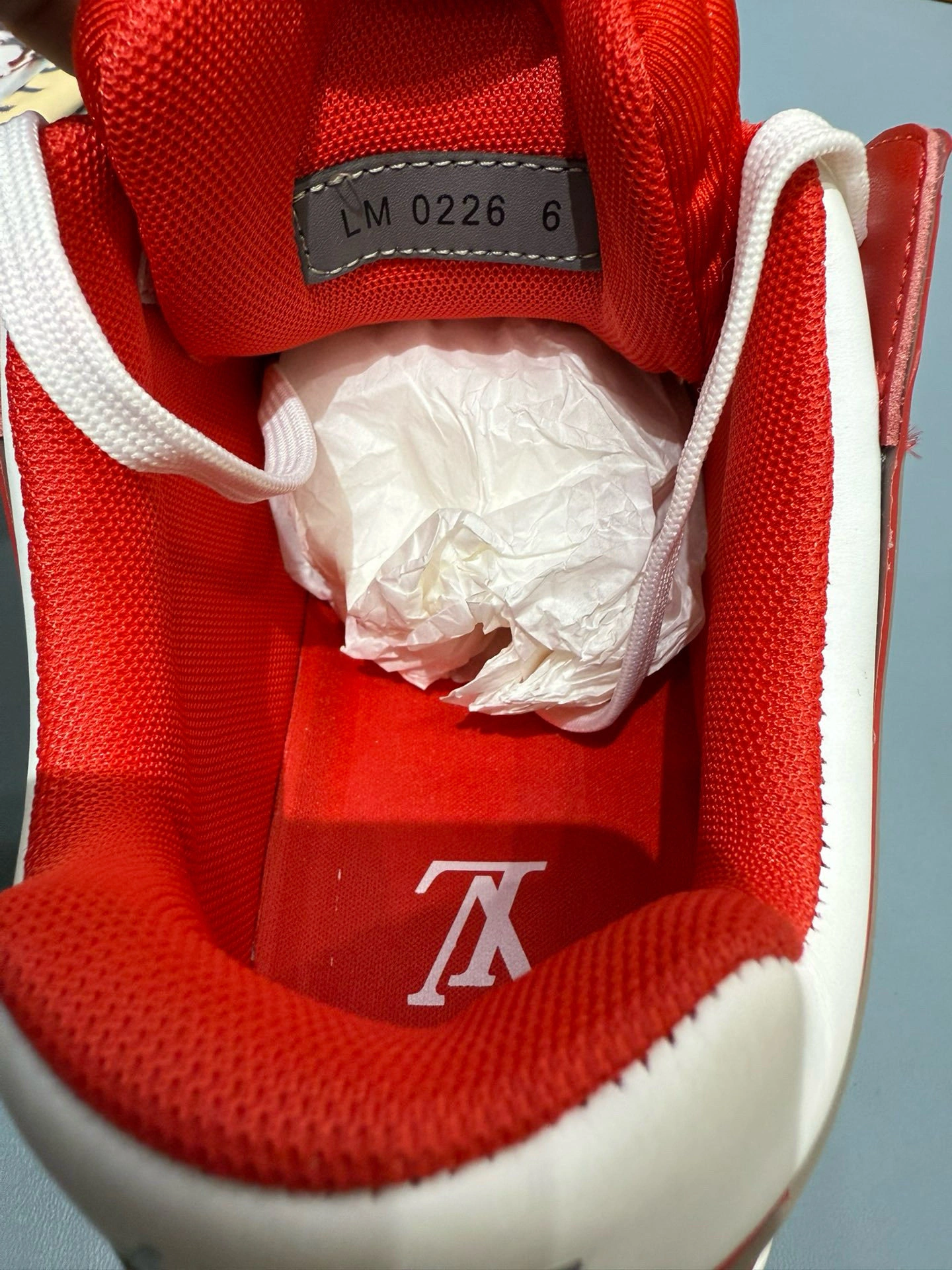 OOBB-- 8V Trainer cowhide item:E-X430F0620
