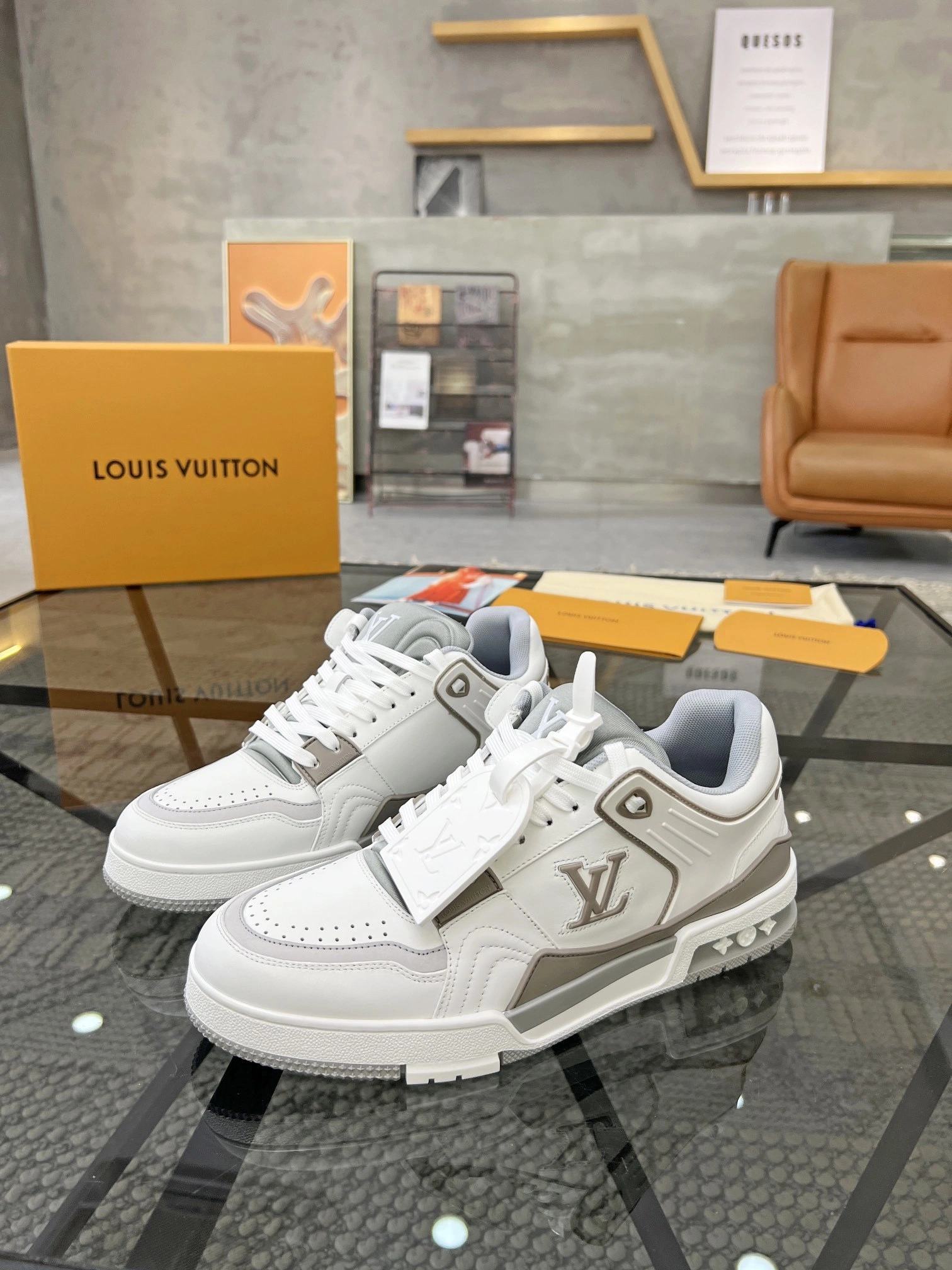 OOBB-- 8V cowhide item:E-X158A0208