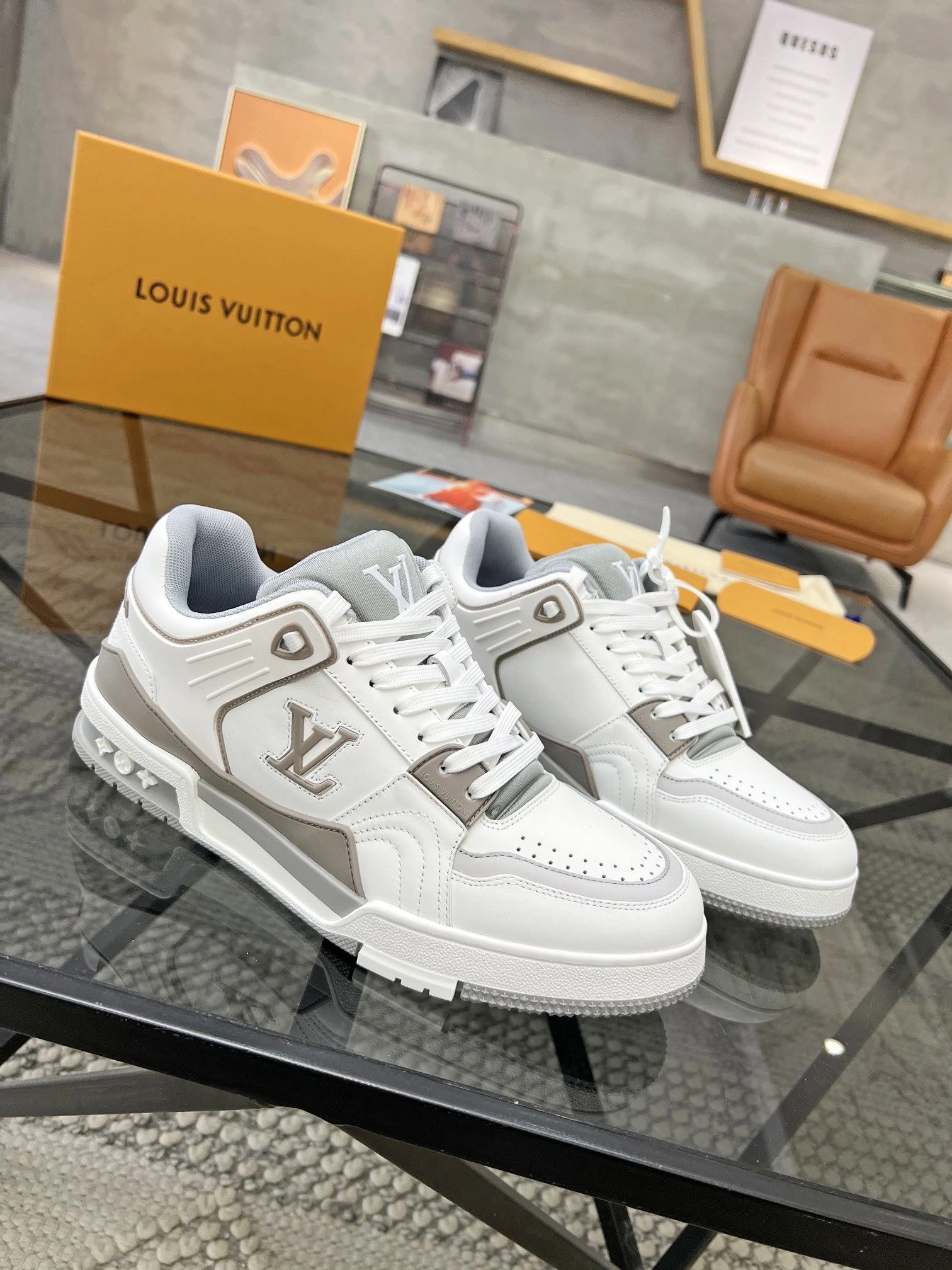 OOBB-- 8V cowhide item:E-X158A0208