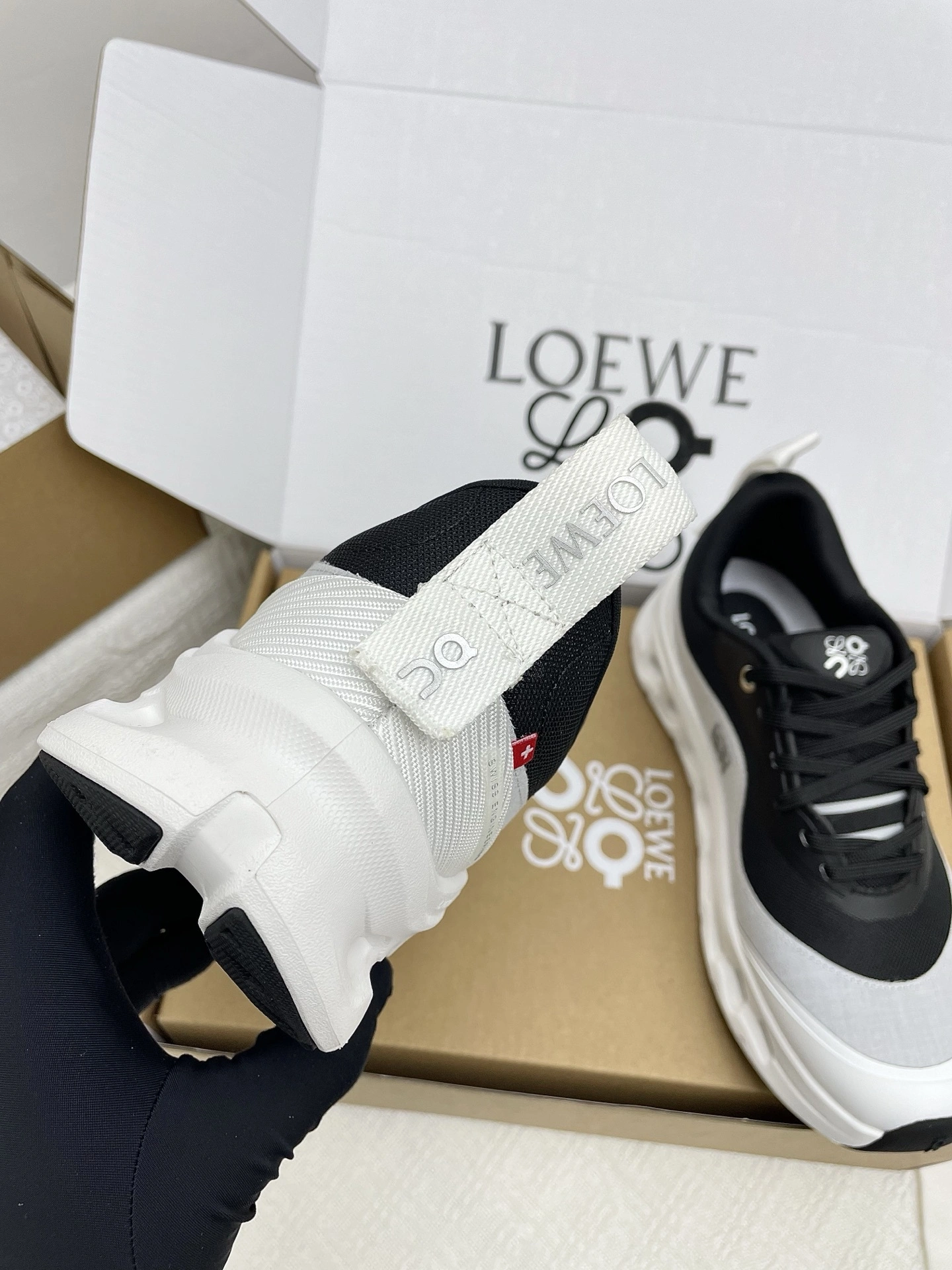 OOBB-- 8o5w5 3ME10690299 On Cloudtilt Thick soles：4CM item:E-X362J3006