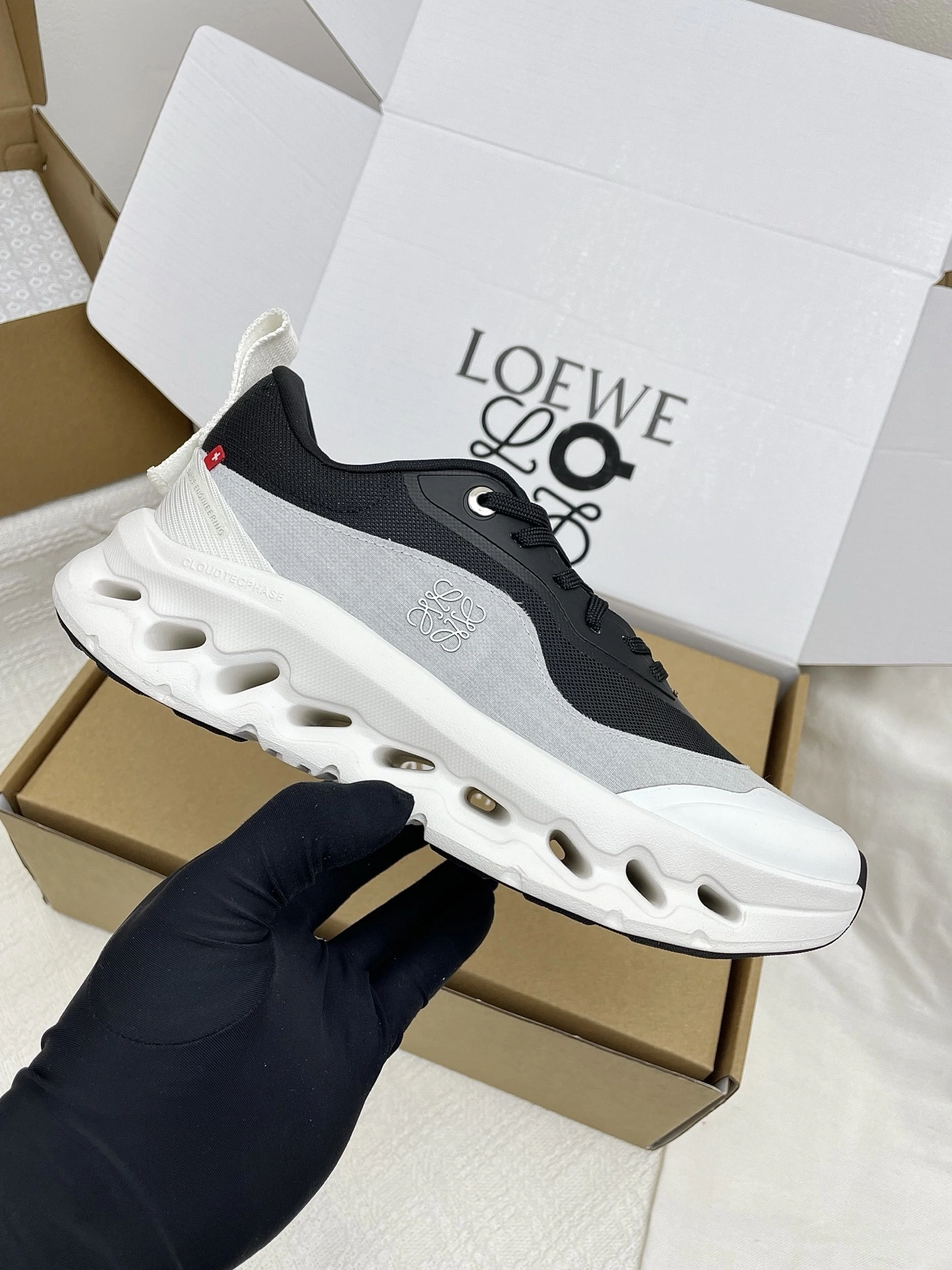OOBB-- 8o5w5 3ME10690299 On Cloudtilt Thick soles：4CM item:E-X362J3006
