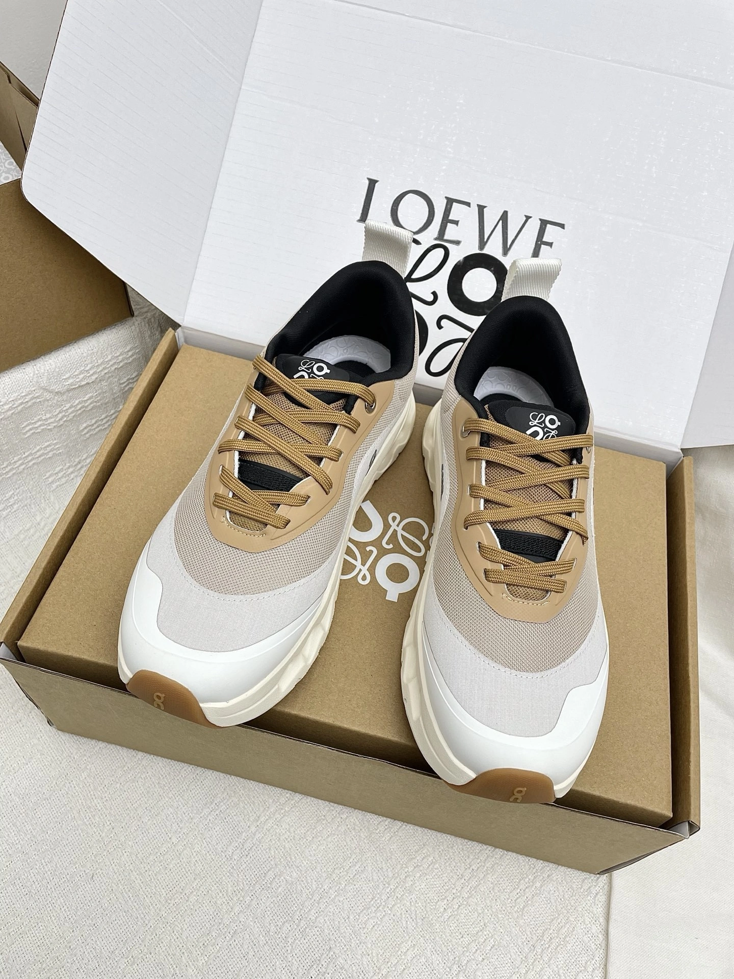 OOBB-- 8o5w5 3ME10693510 On Cloudtilt Thick soles：4CM item:E-X362J3005