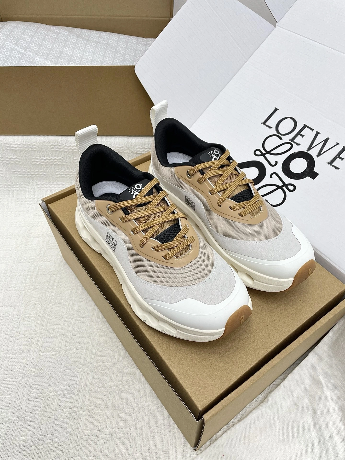 OOBB-- 8o5w5 3ME10693510 On Cloudtilt Thick soles：4CM item:E-X362J3005