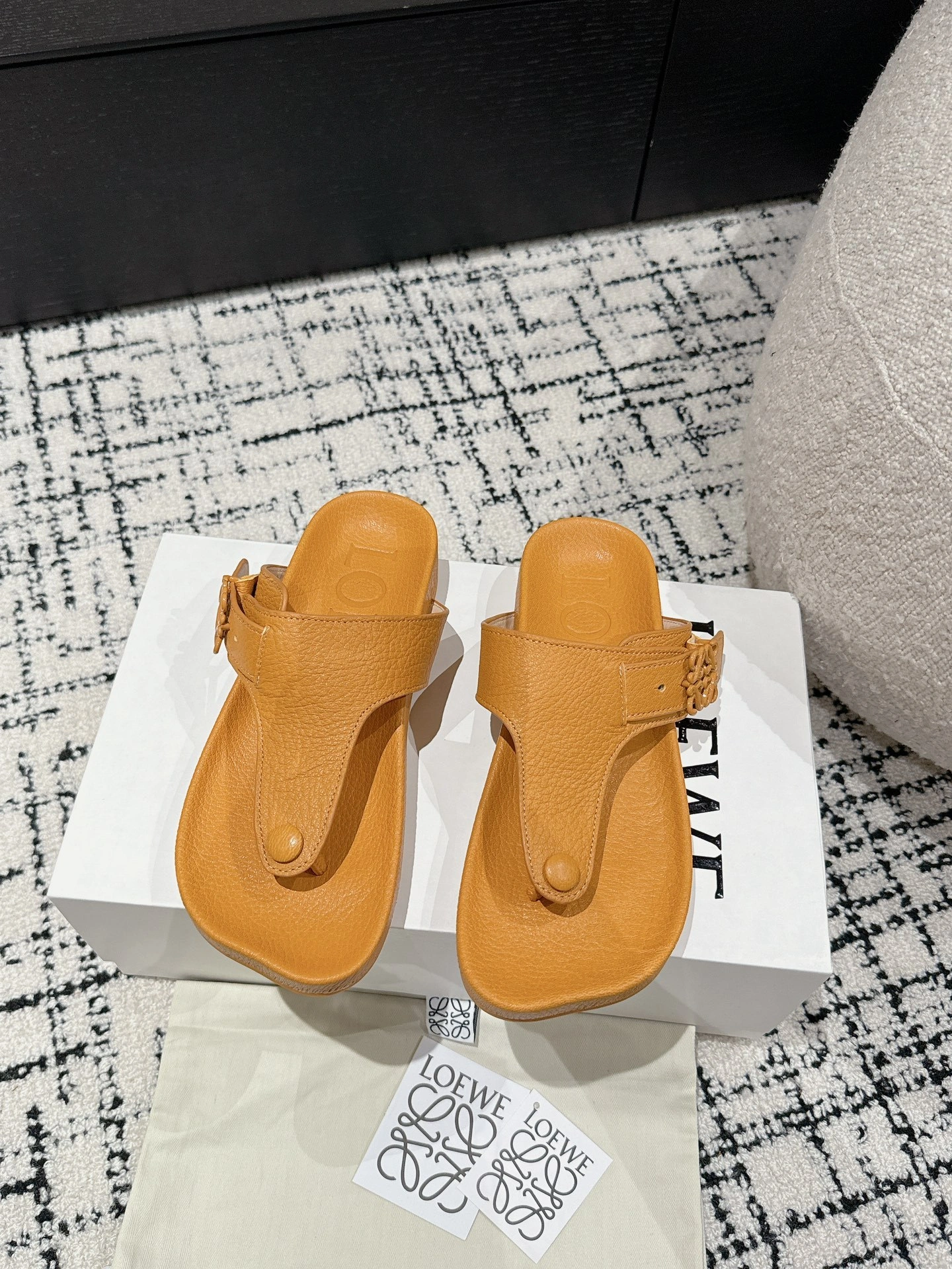 OOBB-- 8o5w5 L814465X59-3918 cowhide sheepskin item:E-X158C2030
