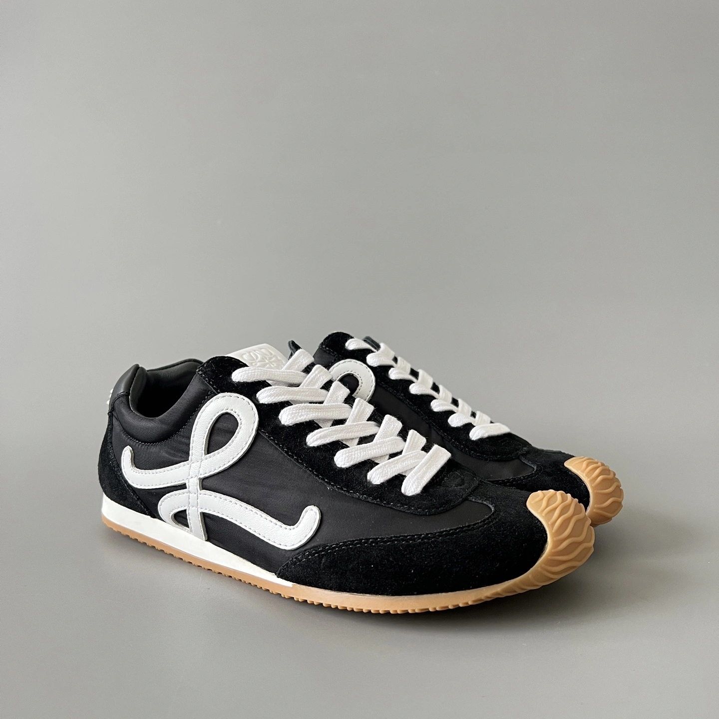 OOBB-- 8o5w5 M816282XB3-1102 cowhide item:E-X300H1526