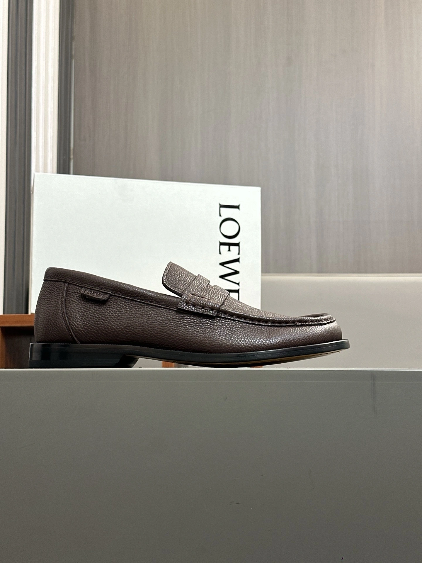 OOBB-- 8o5w5 M816290X46-3468 cowhide item:E-X000H0126