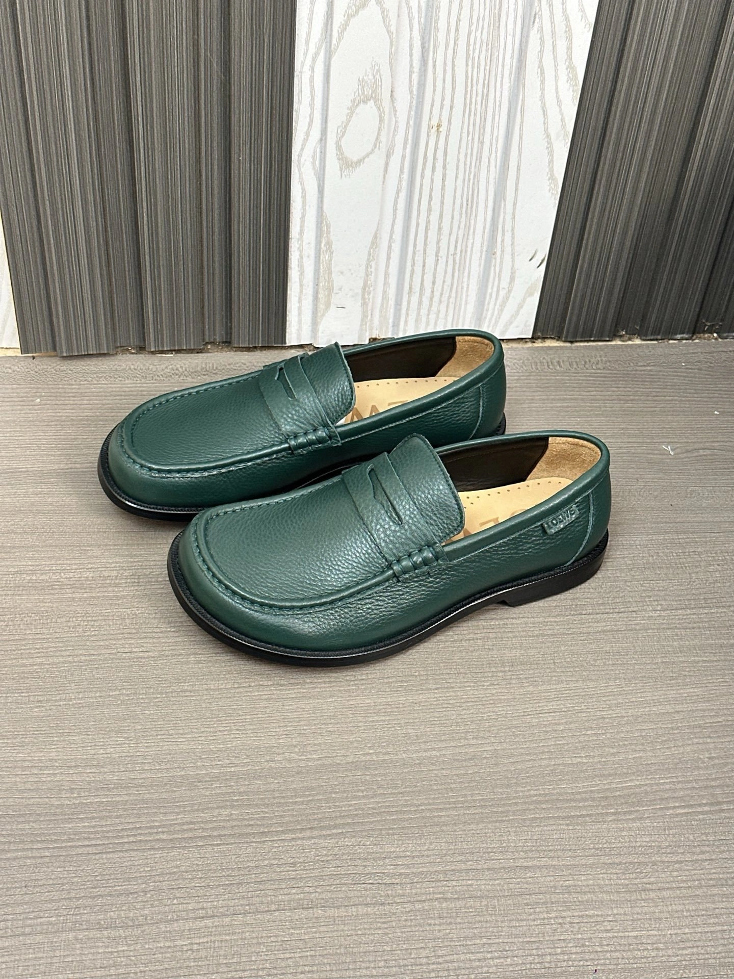 OOBB-- 8o5w5 M816290X46-6580 cowhide item:E-X000H0127