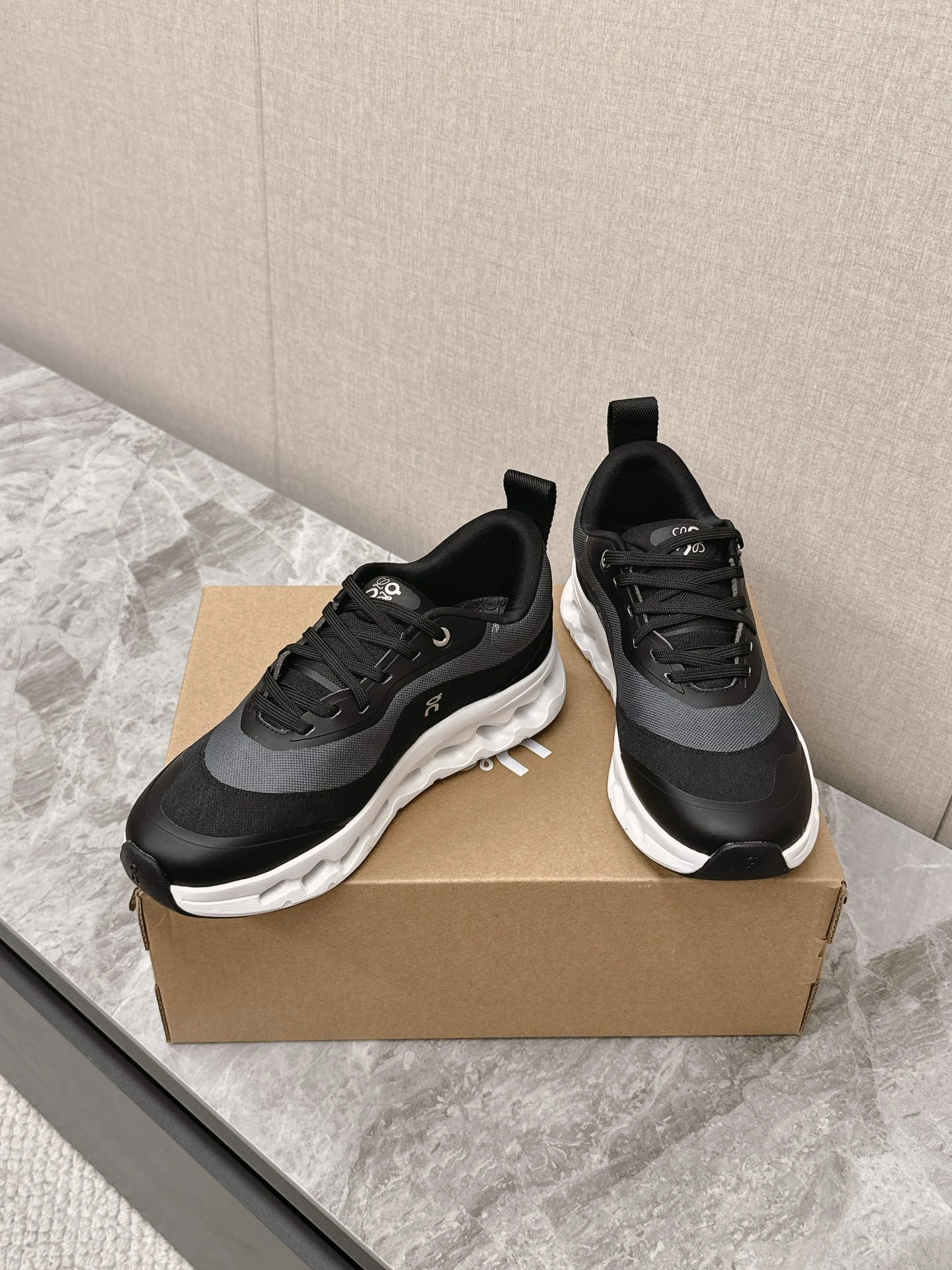 OOBB-- 8o5w5 M929282X17-1100 item:E-X062H0662