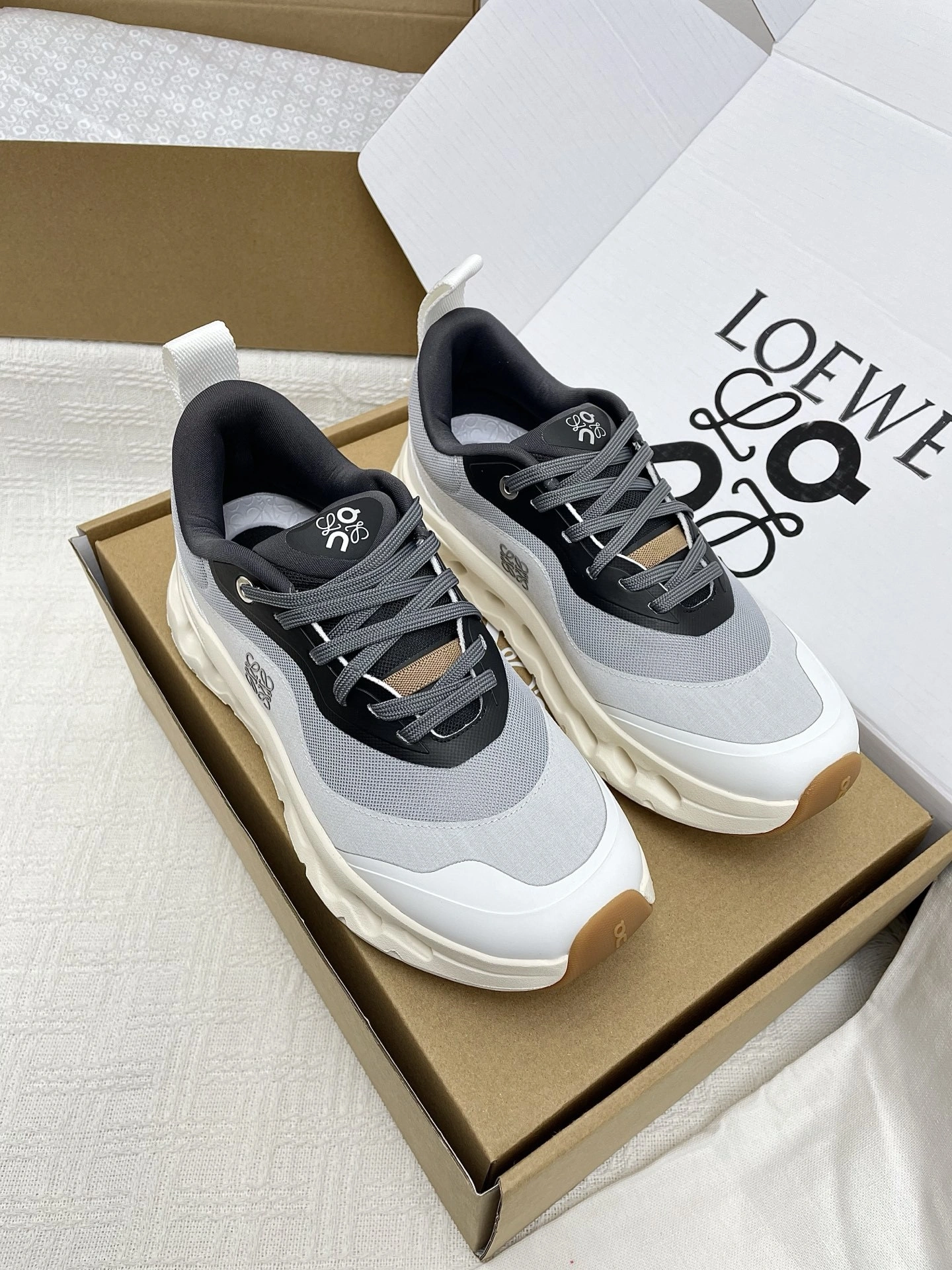 OOBB-- 8o5w5 M929282X34-4515 On Cloudtilt Thick soles：4CM item:E-X362J3007