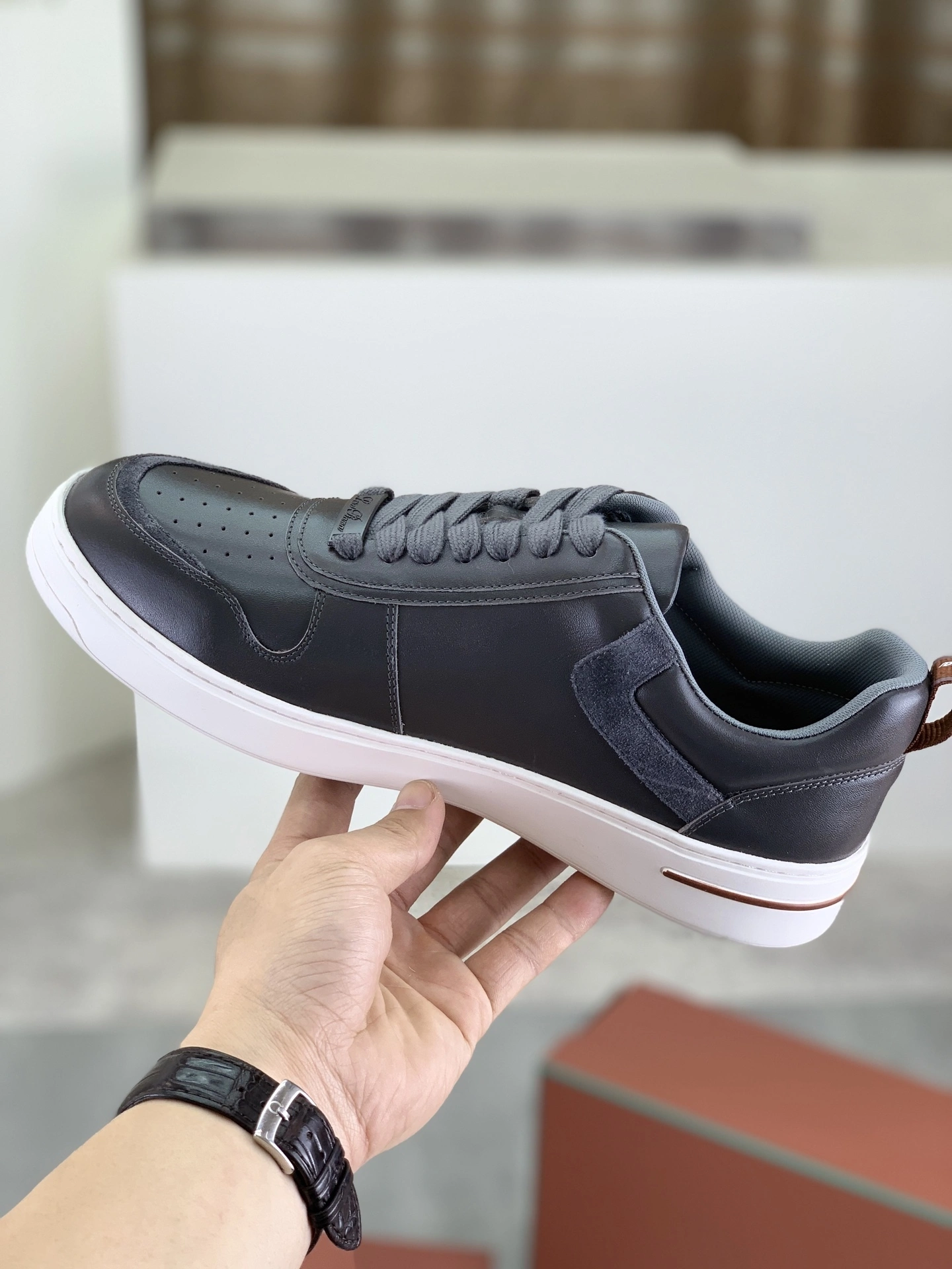 &OOBB-- 8oro Pi191 Calfskin item:E-X158D0796T