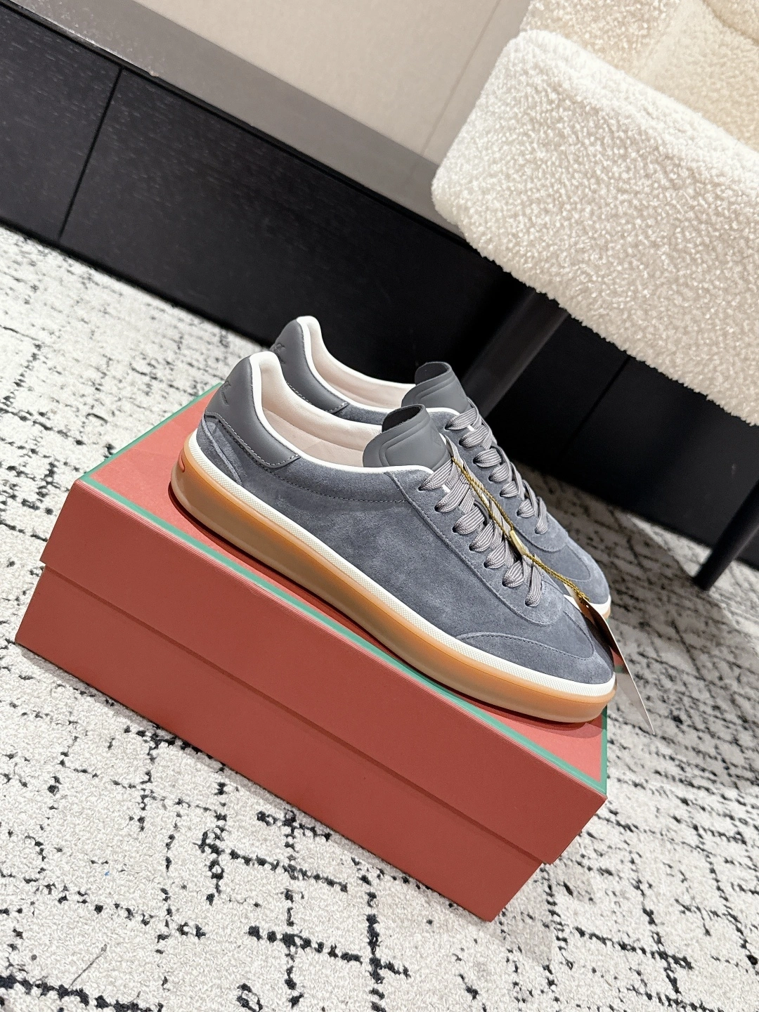 OOBB-- 8oro Pi191 FAN8505M0WF cowhide Thick soles :3CM item:E-X362H2827