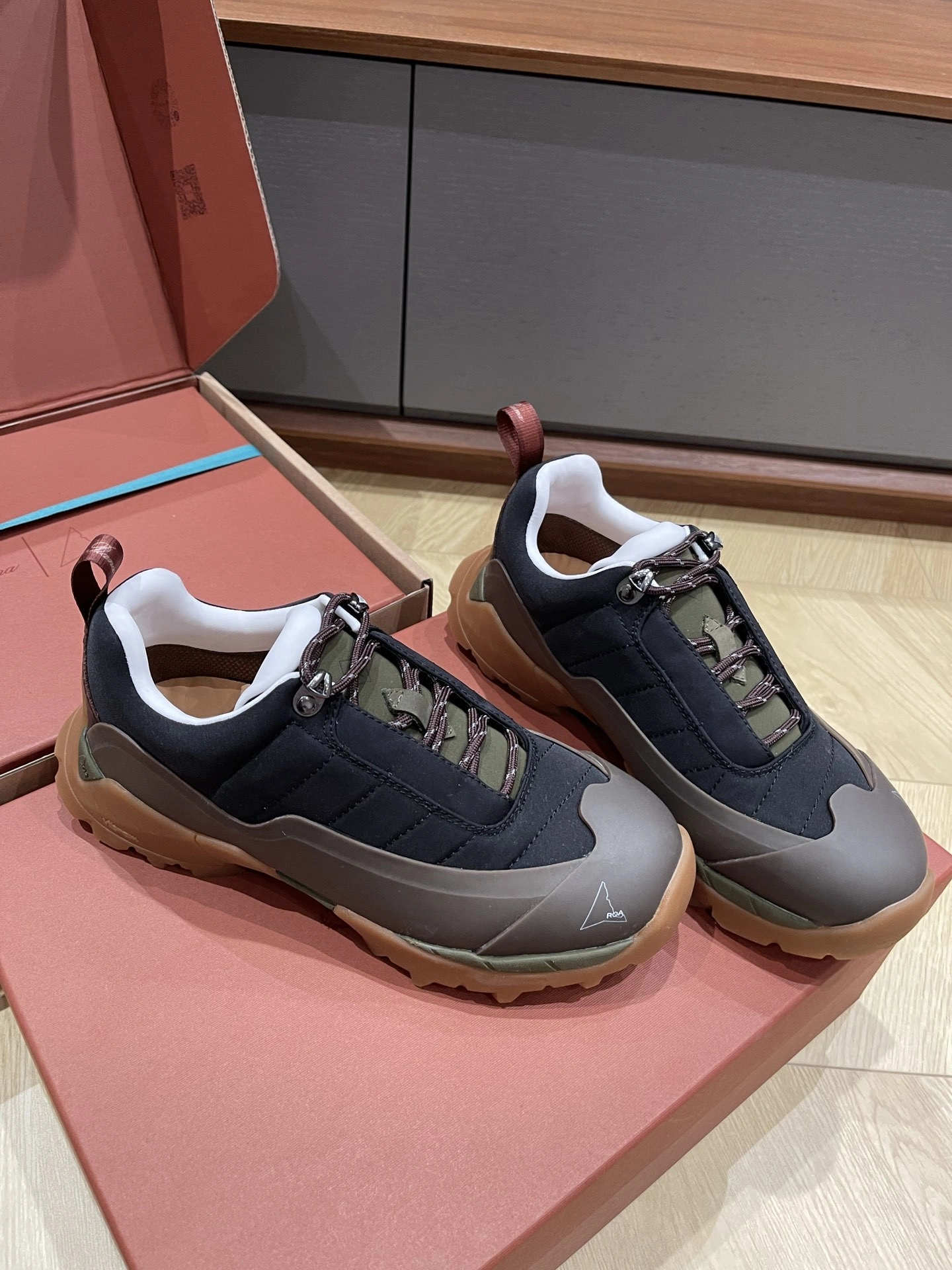 OOBB-- 8oro Pi191 FAO08408000 item:E-XW03J0903
