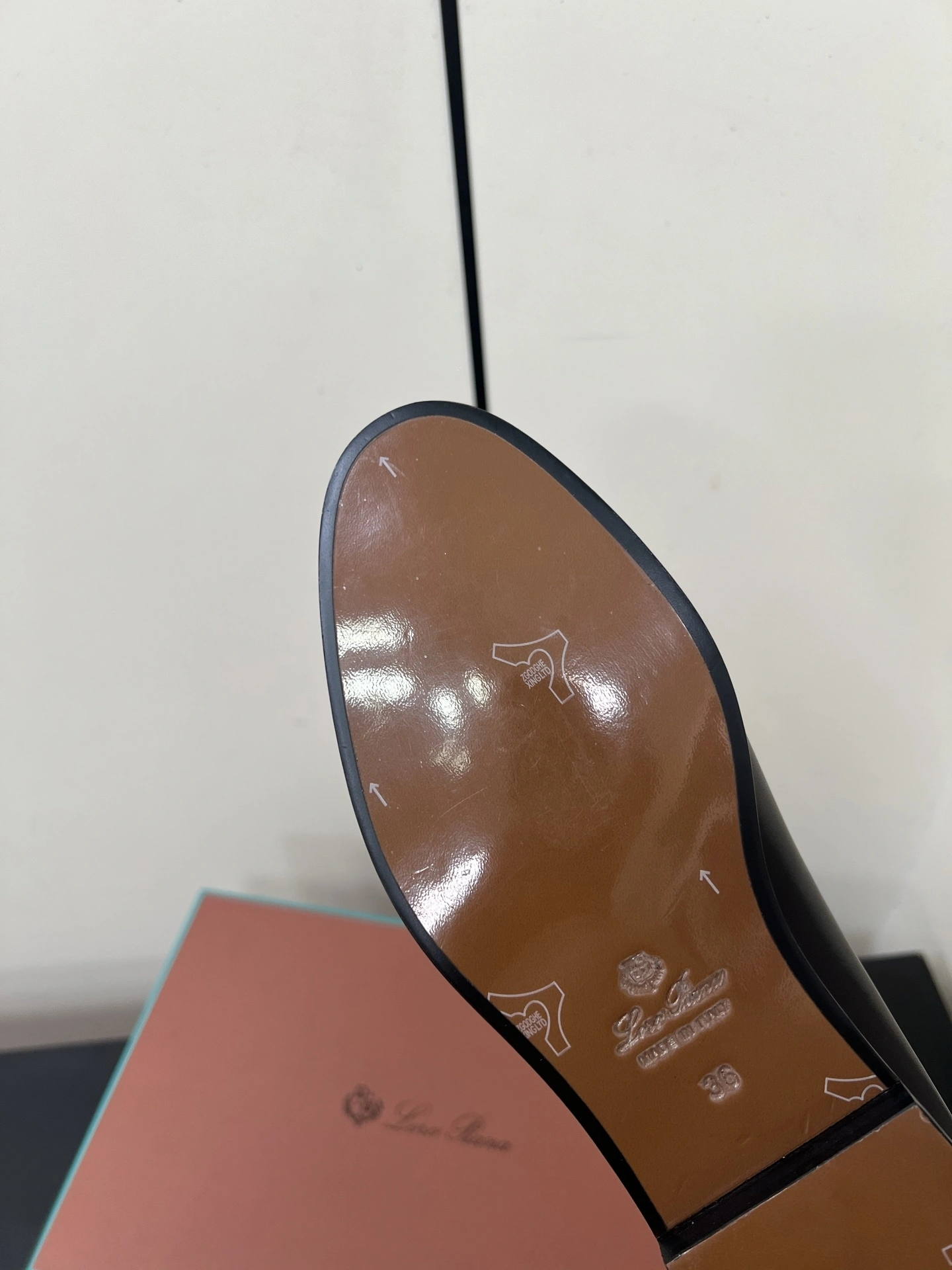 OOBB-- 8oro Pi191 FAO6135_W000 cowhide item:E-X000H0178