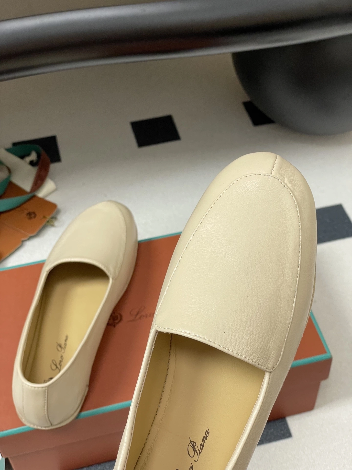 OOBB-- 8oro Pi191 FAQ2451_D0EE sheepskin Anton Walk item:E-X362I0342