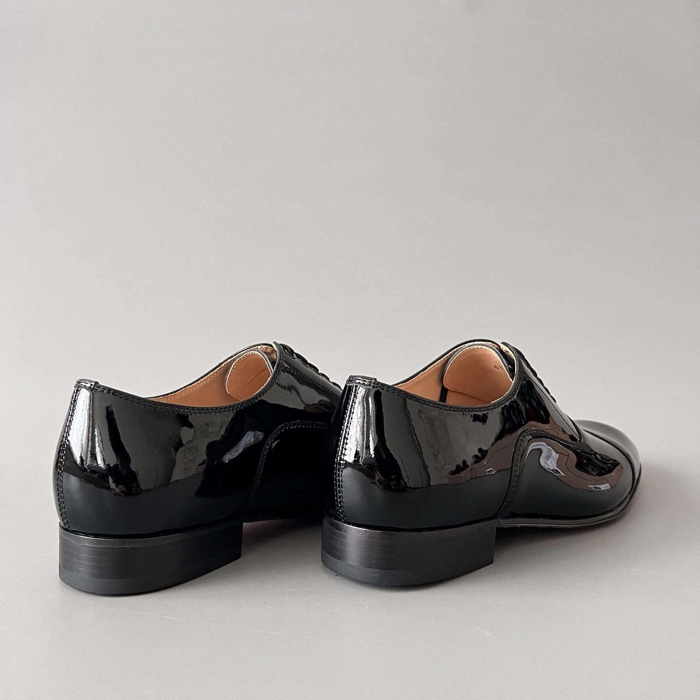 OOBB-- 8ou2ou 1150377BK01 Calfskin item:E-X300H0715