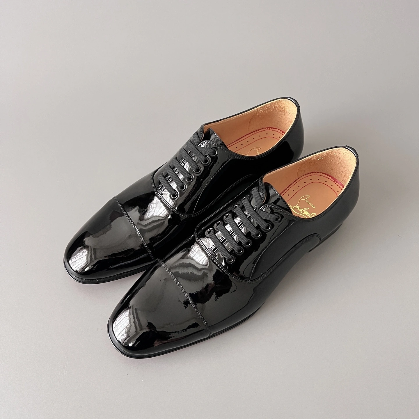 OOBB-- 8ou2ou 1150377BK01 Calfskin item:E-X300H0715