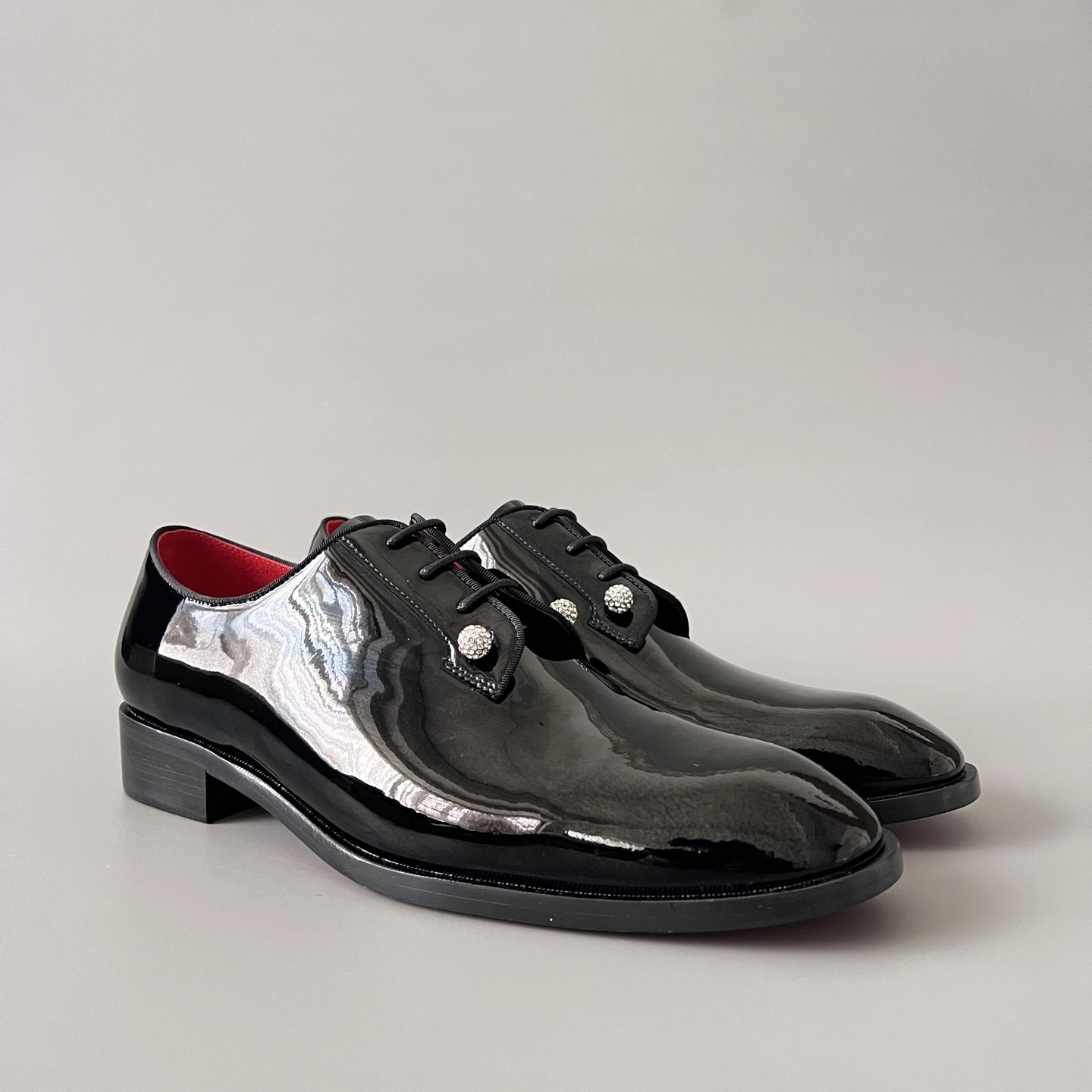 OOBB-- 8ou2ou 1240237J323 Calfskin item:E-X300H0703