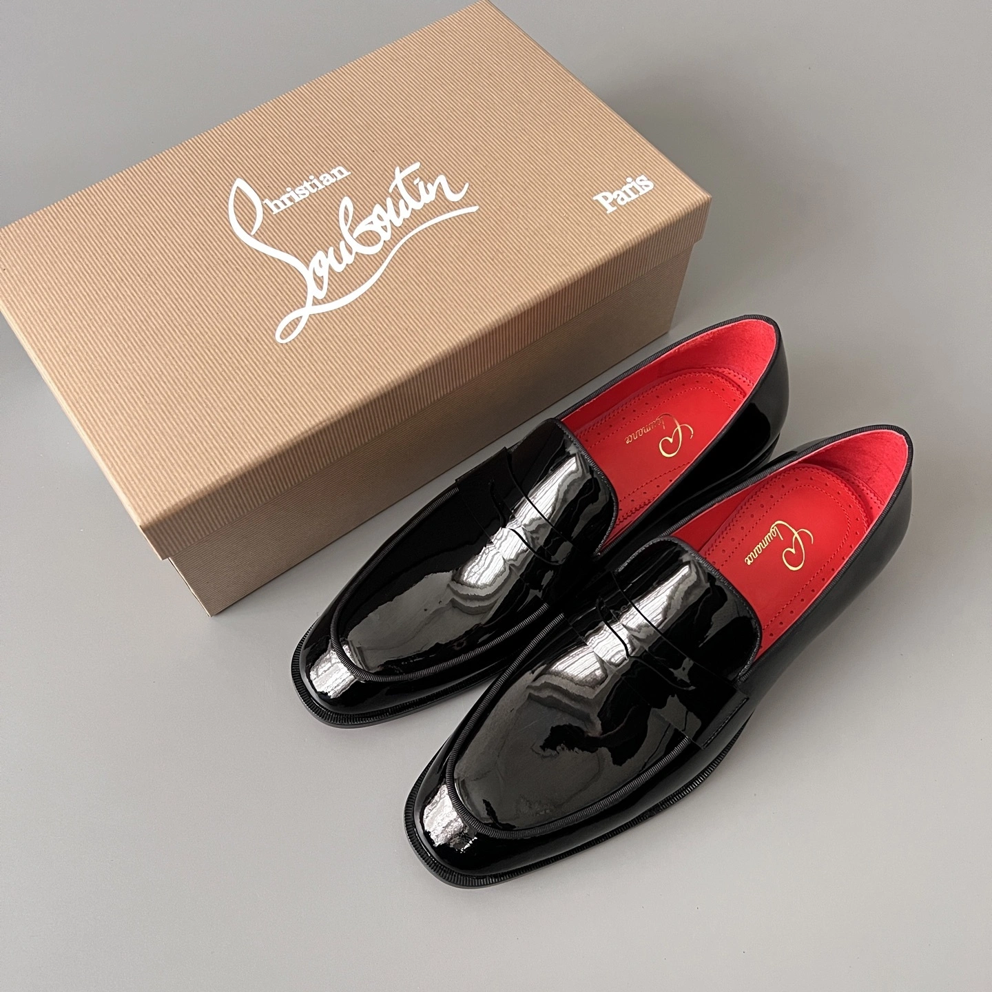 OOBB-- 8ou2ou 1240885J323 Calfskin item:E-X300H0701