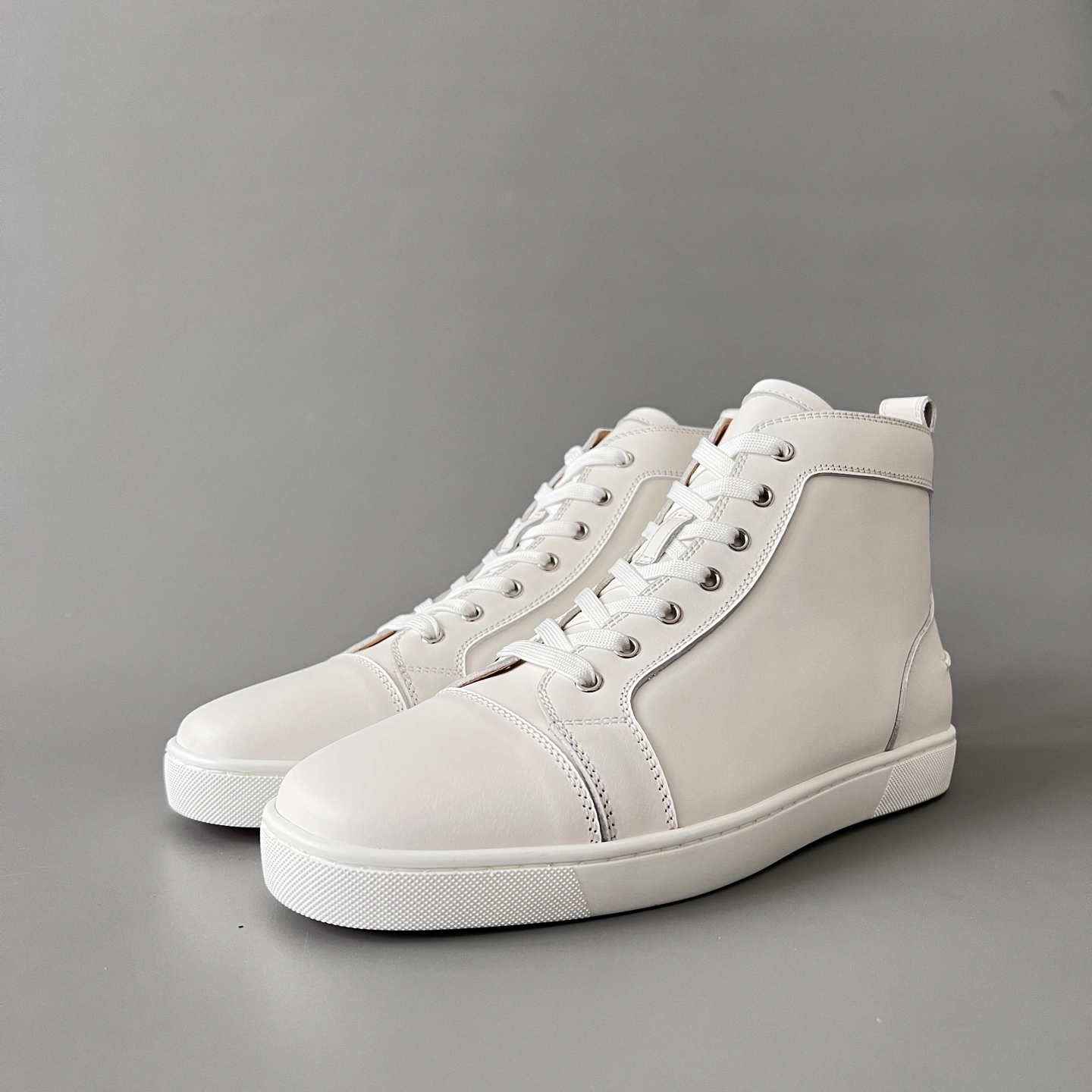 OOBB-- 8ou2ou 3091177WH01 Lou Spikes cowhide item:E-X300K1802