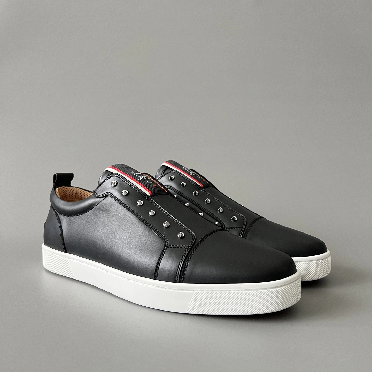 OOBB-- 8ou2ou 3200465BK01 Calfskin item:E-X300H0711