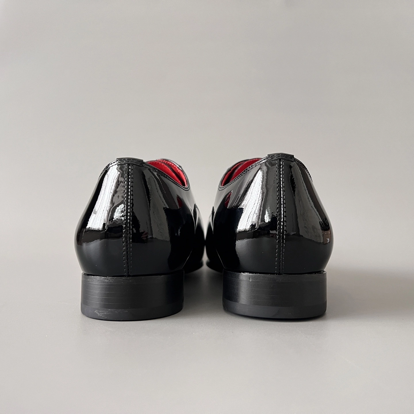 OOBB-- 8ou2ou 3220214J323 Calfskin item:E-X300H0707