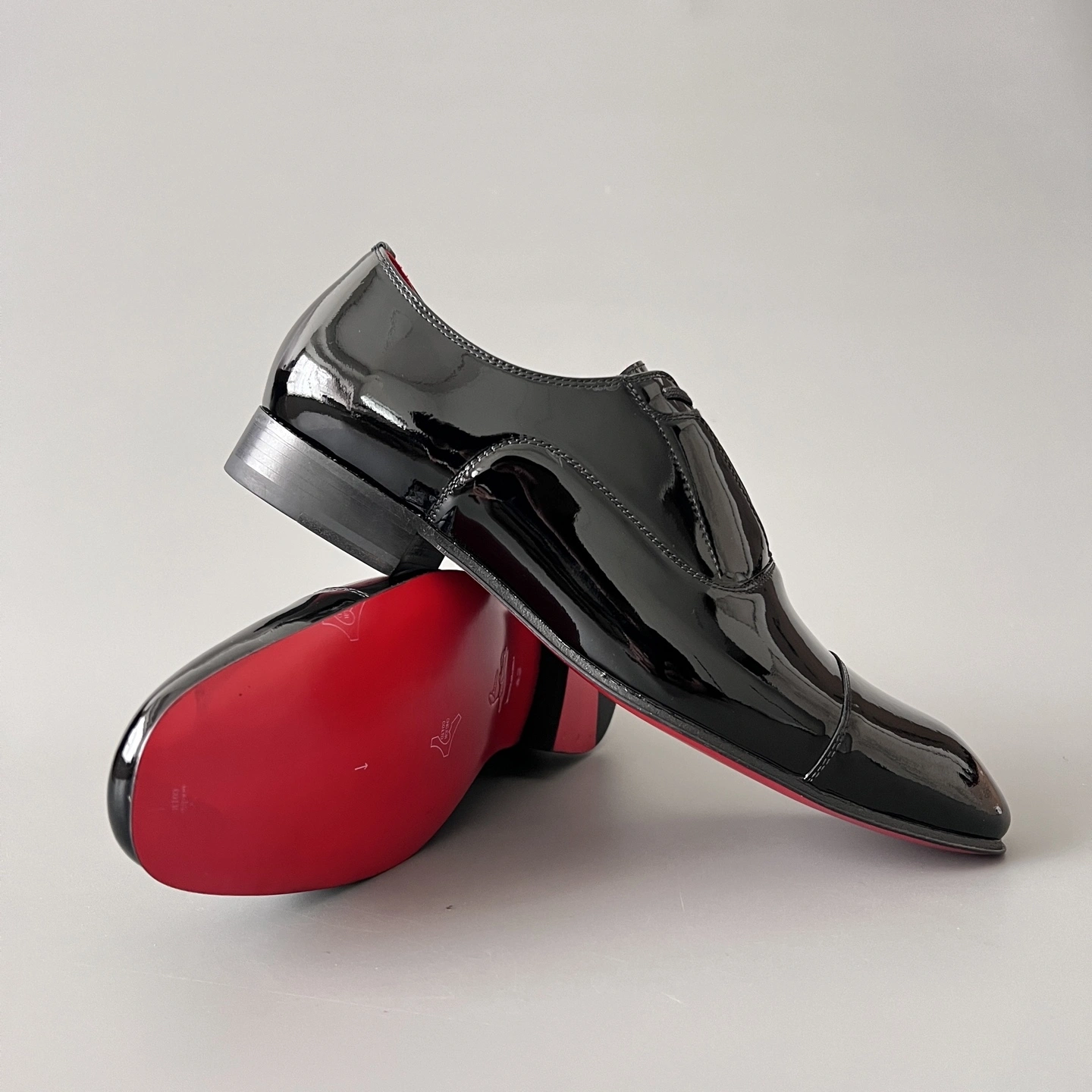 OOBB-- 8ou2ou 3220214J323 Calfskin item:E-X300H0707