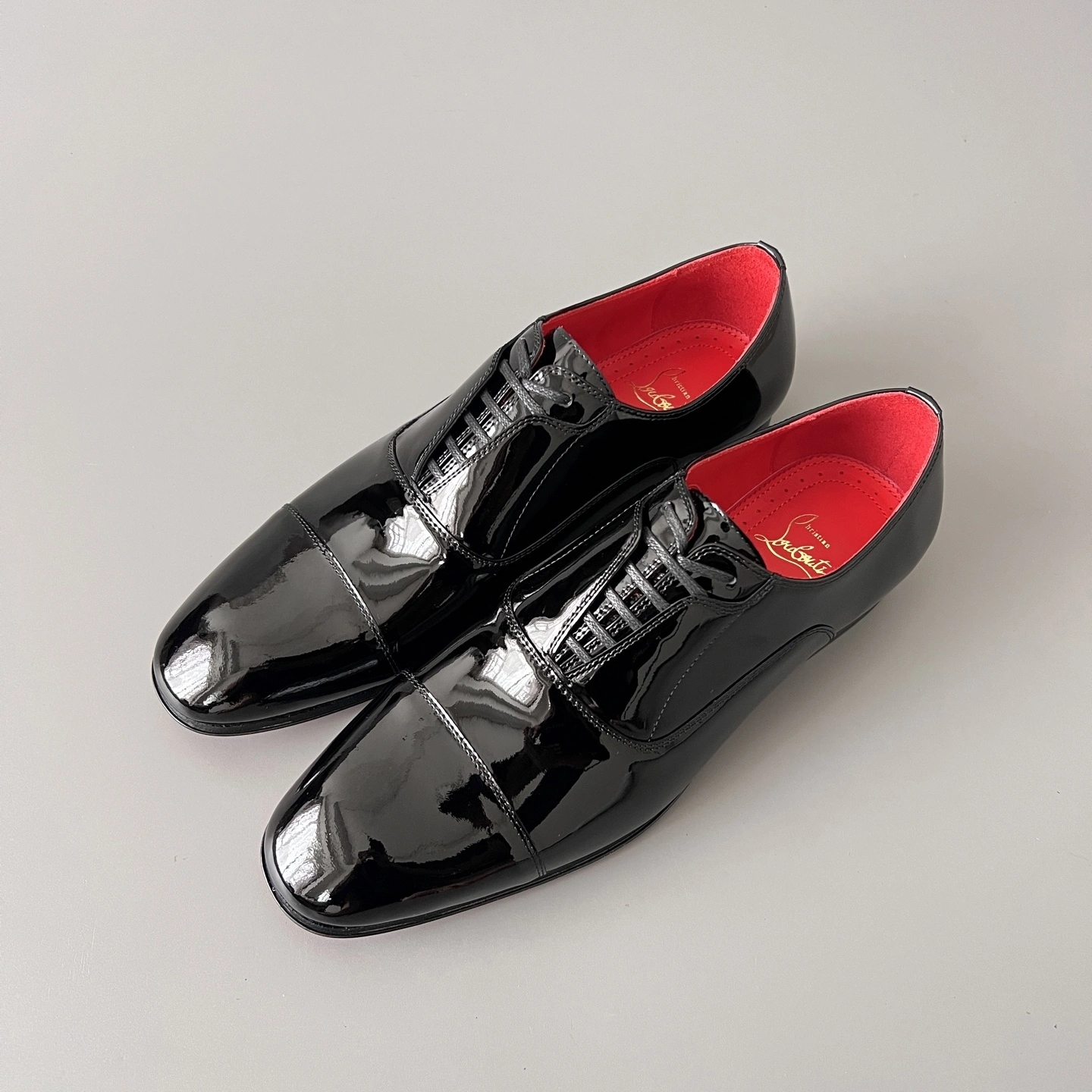 OOBB-- 8ou2ou 3220214J323 Calfskin item:E-X300H0707