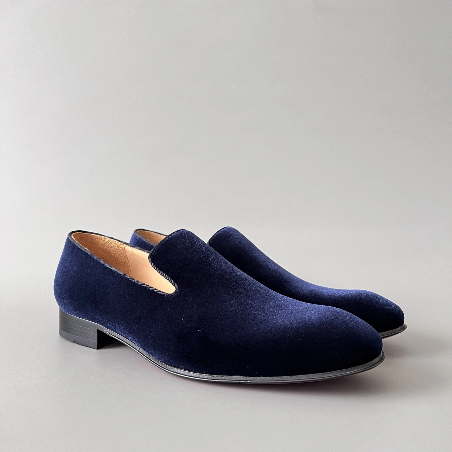 OOBB-- 8ou2ou 573034Navy cowhide item:E-X300J2260