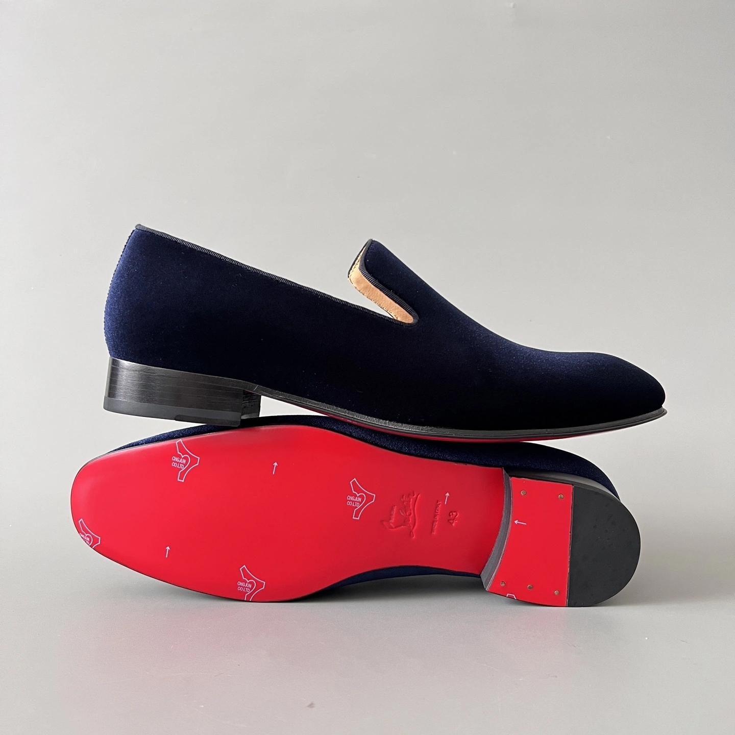 OOBB-- 8ou2ou 573034Navy cowhide item:E-X300J2260