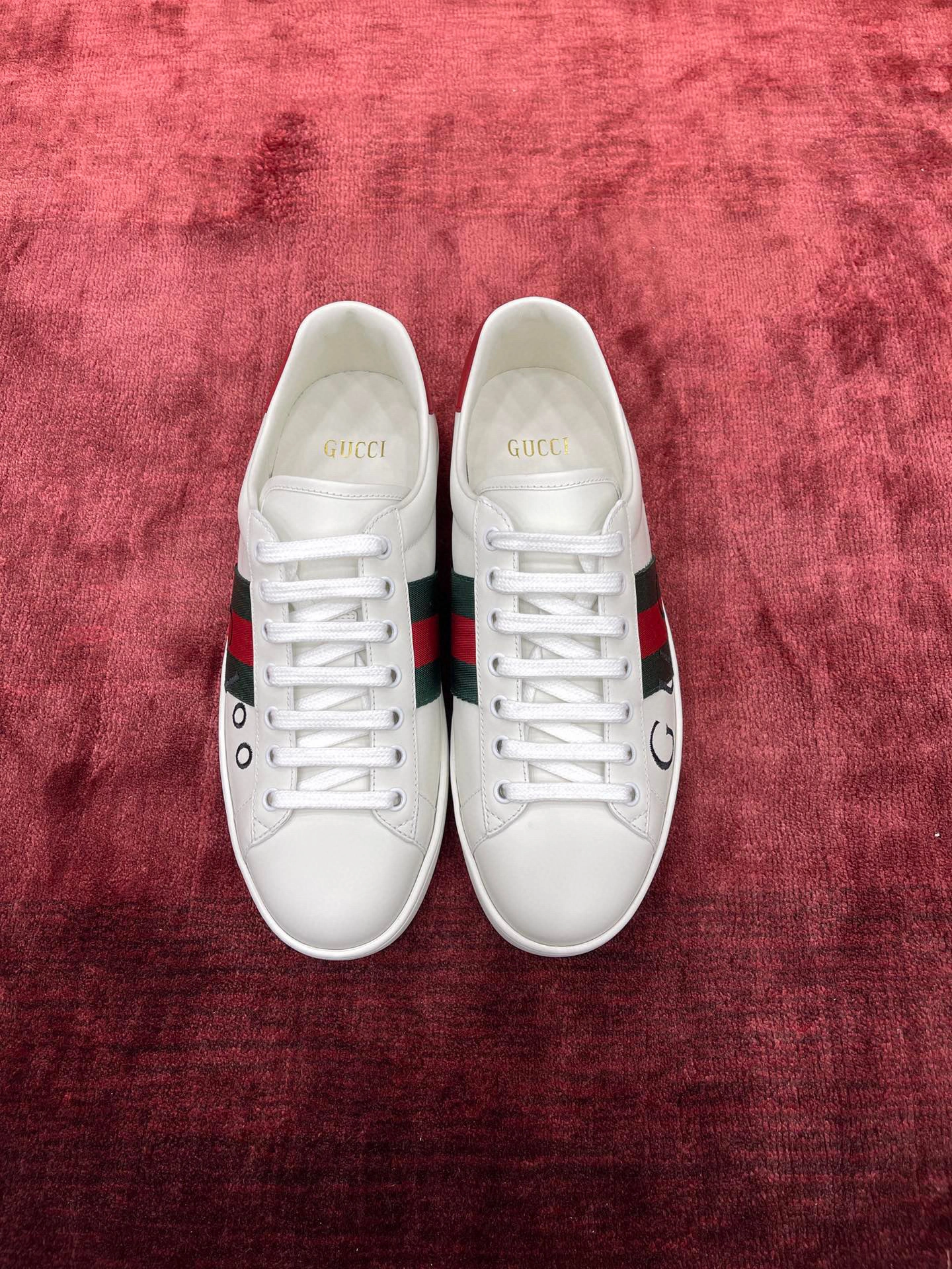 OOBB-- Ace Sneakers item : B-X050B2519