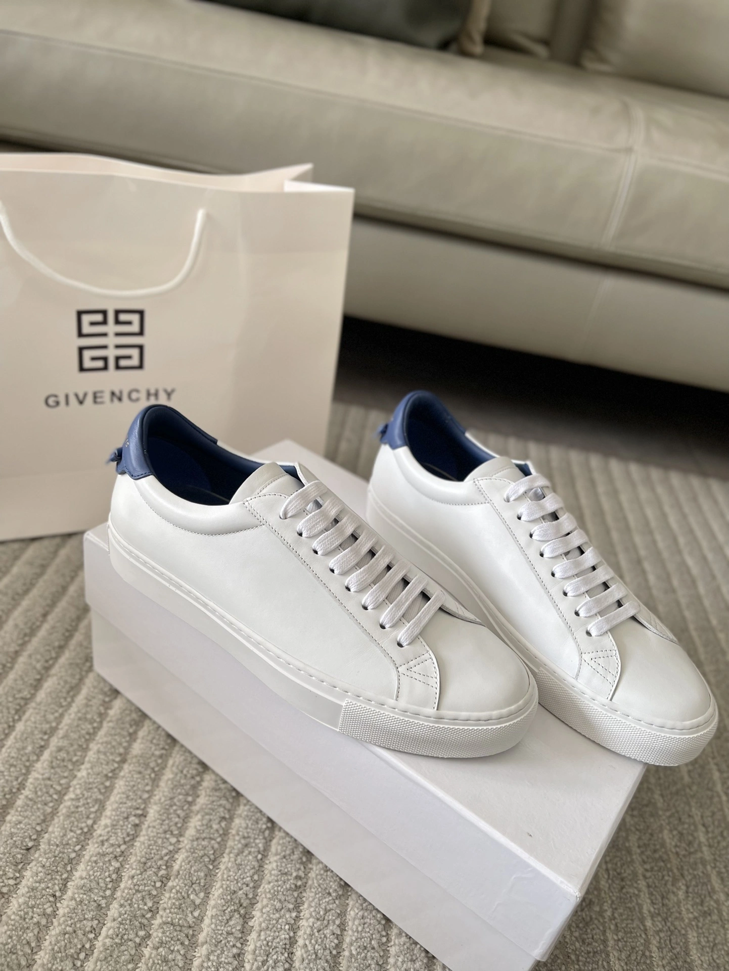 &OOBB-- BH0002H0FS-131 item:C-X003D2435Y