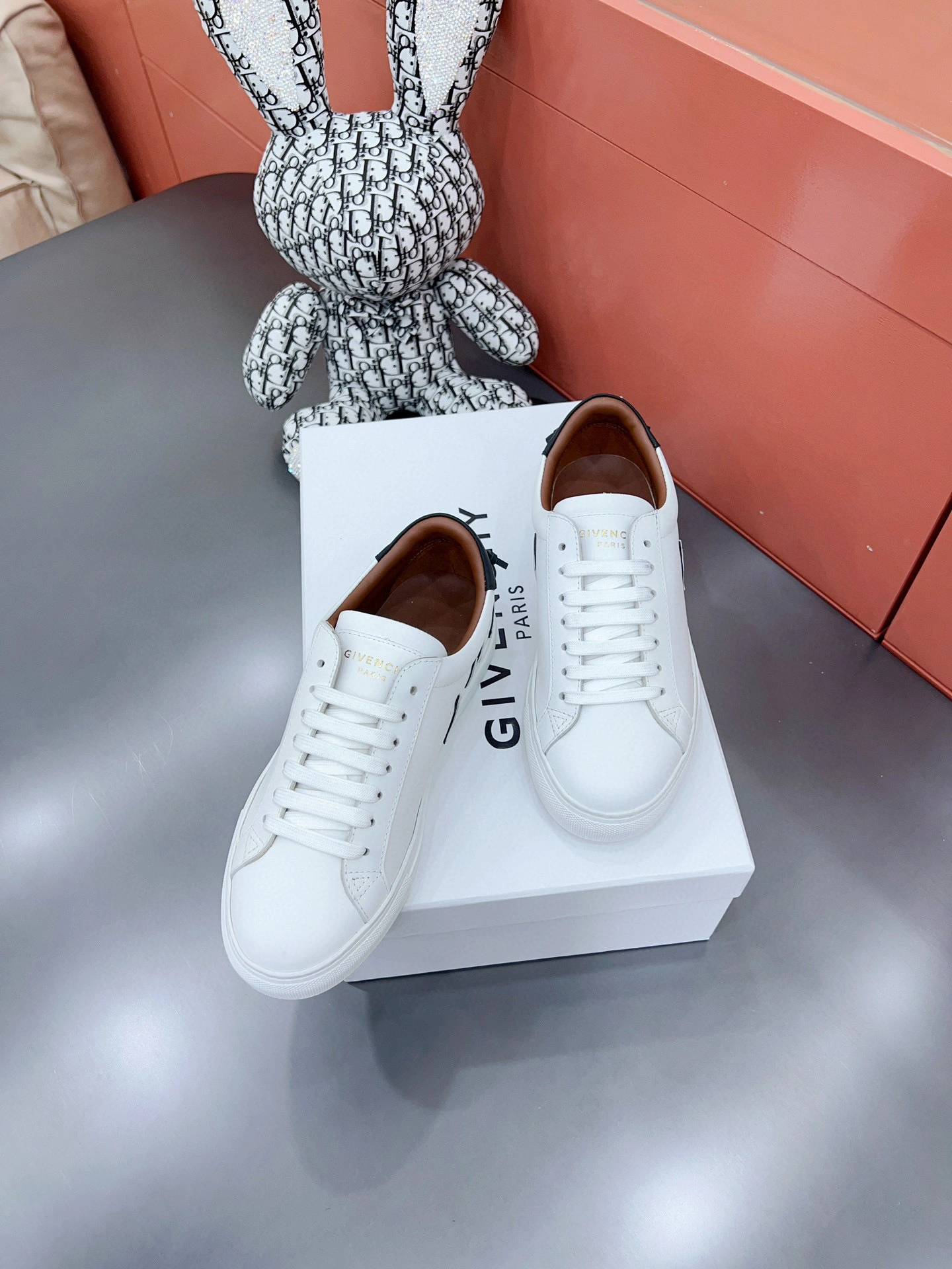 &OOBB-- BH001DH0E2-116 cowhide item:B-X158F2908L
