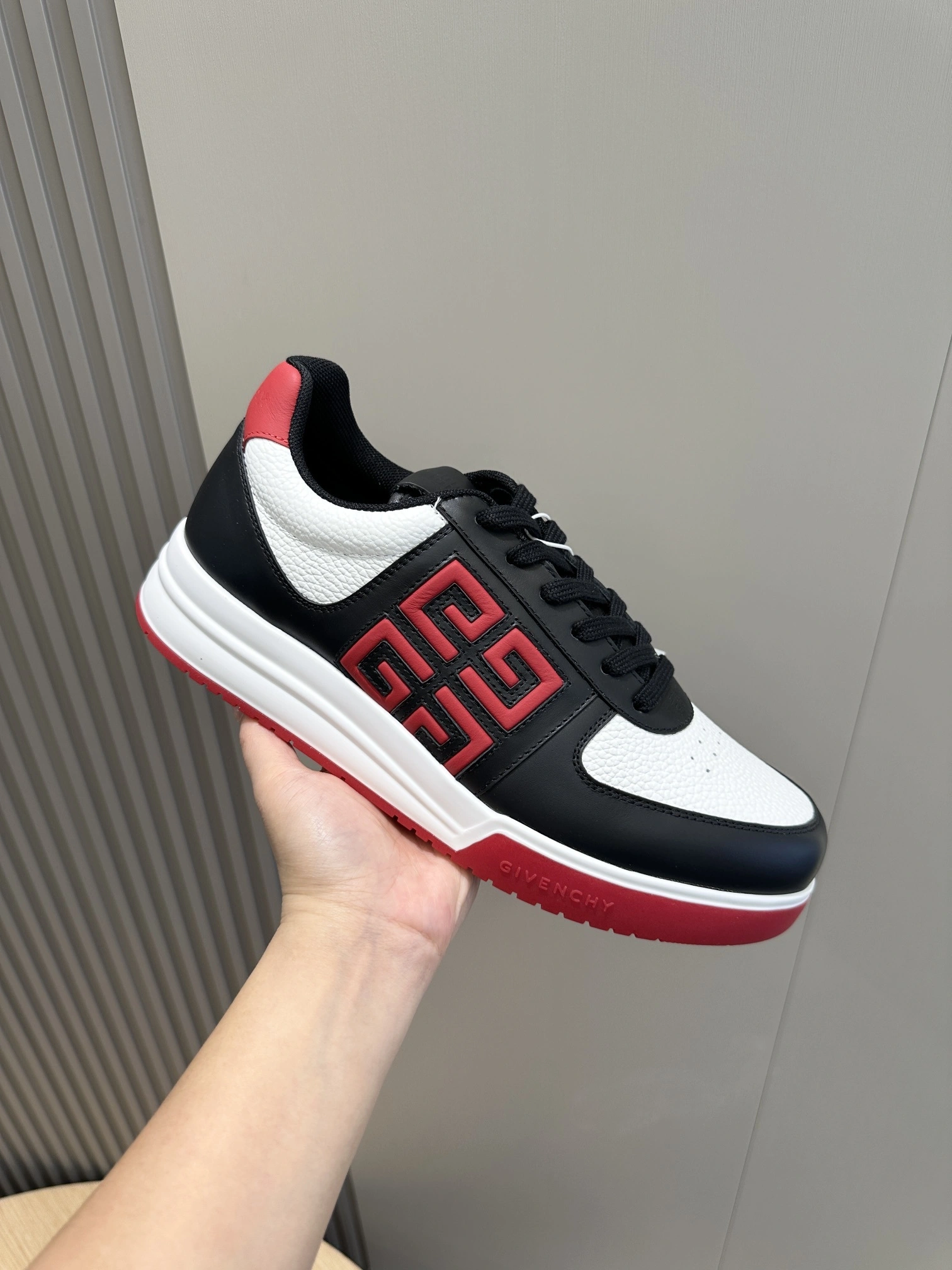 OOBB-- BH007WH1DE-973 cowhide item:D-X062M1128