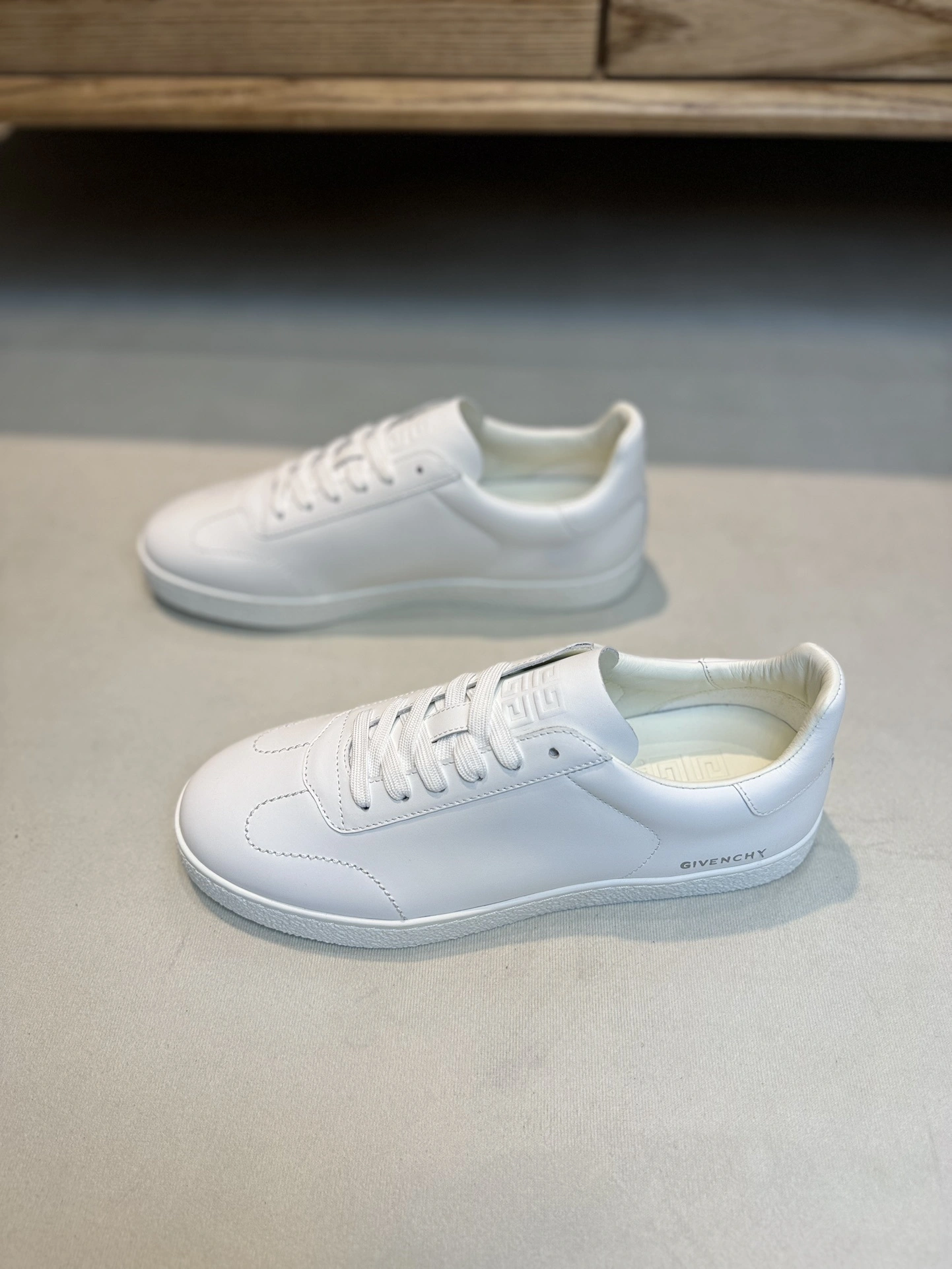 OOBB-- BH009UH1NT-100 calfskin item:D-X158A1062
