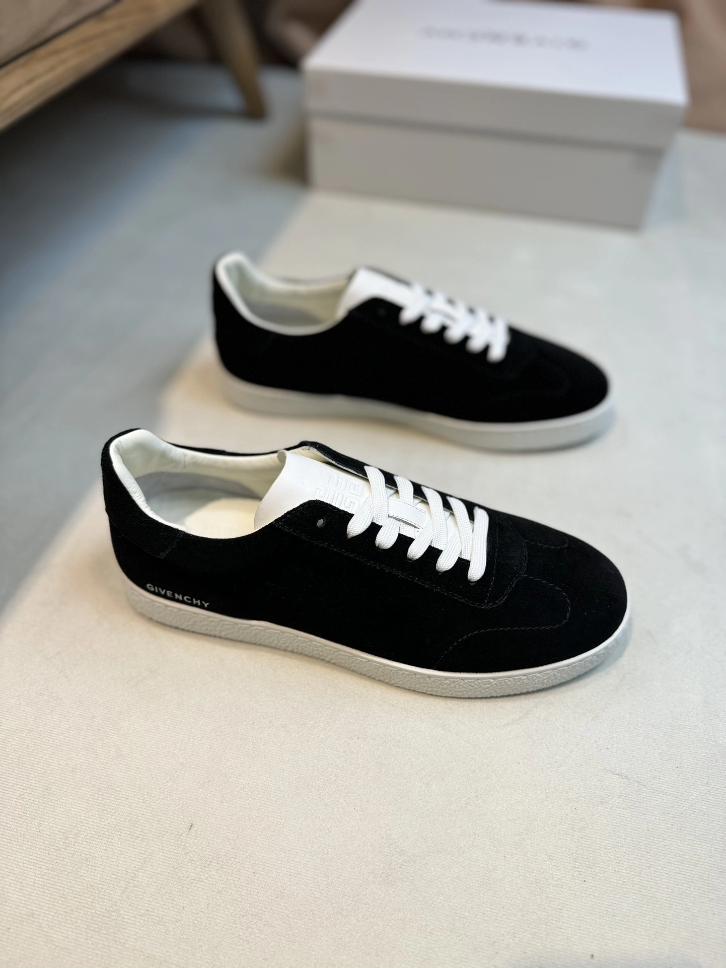 &OOBB-- BH009UH1NU-001 Calfskin item:D-X158A1063