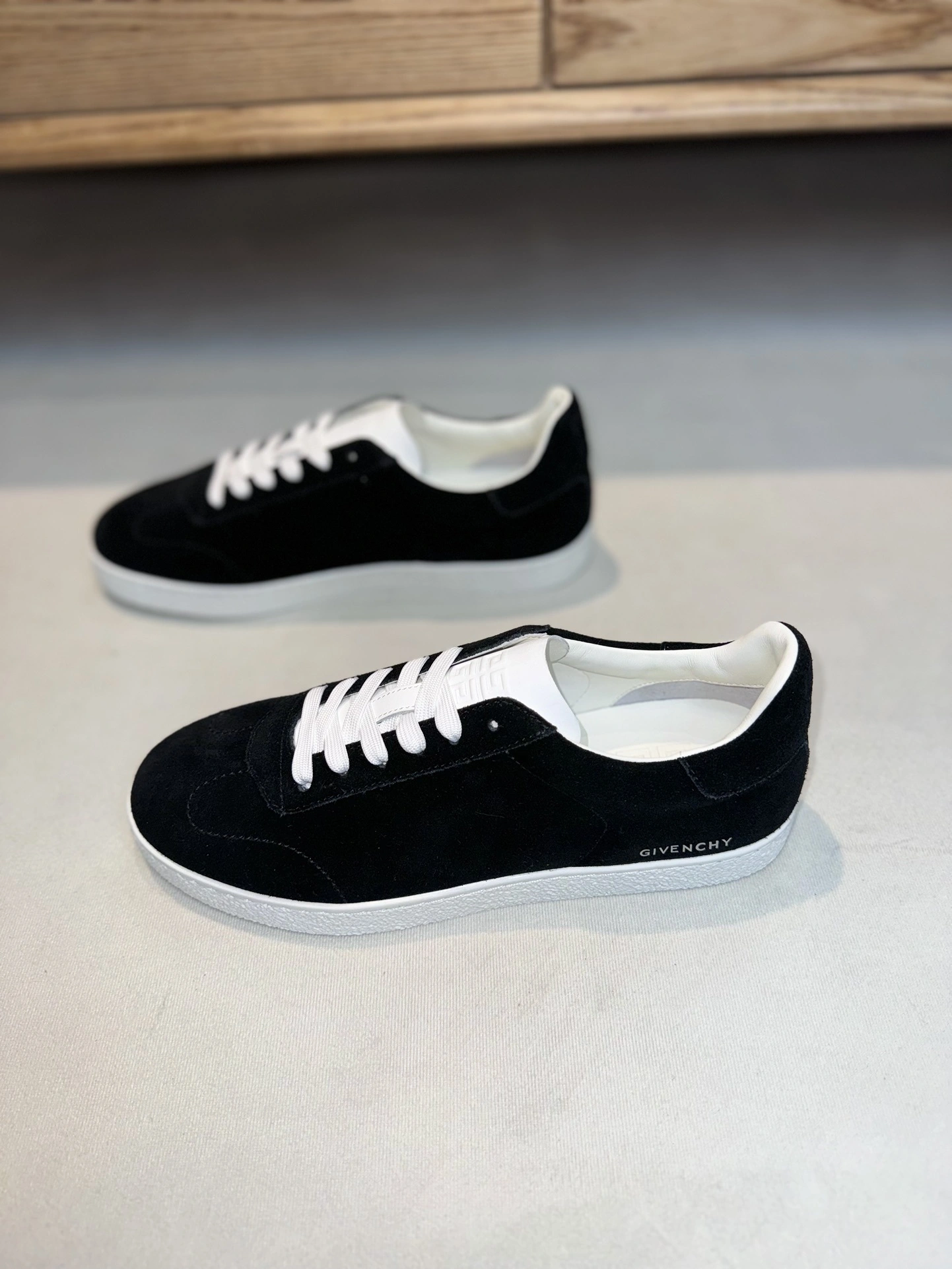 &OOBB-- BH009UH1NU-001 Calfskin item:D-X158A1063