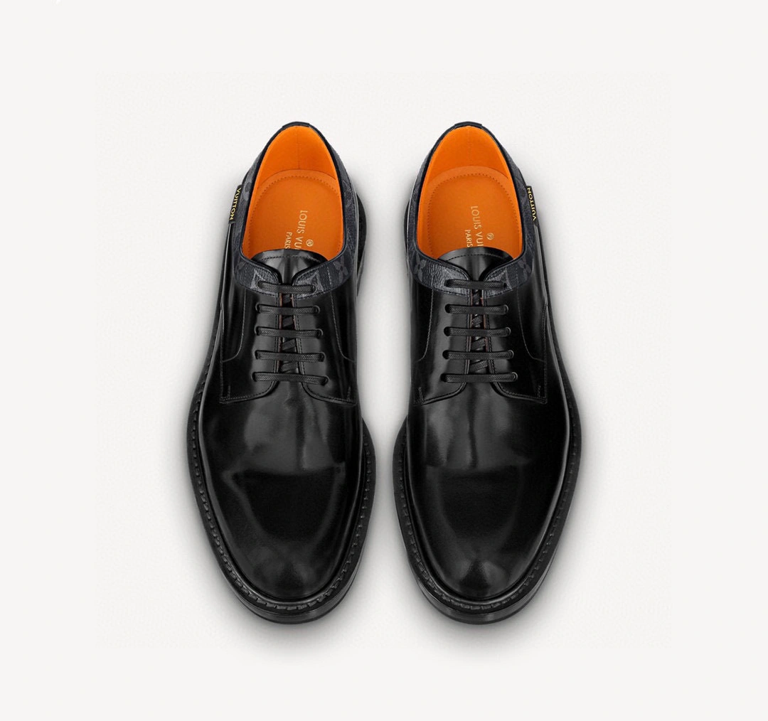 OOBB-- Calfskin VOLTAIRE item : B-X045B2510