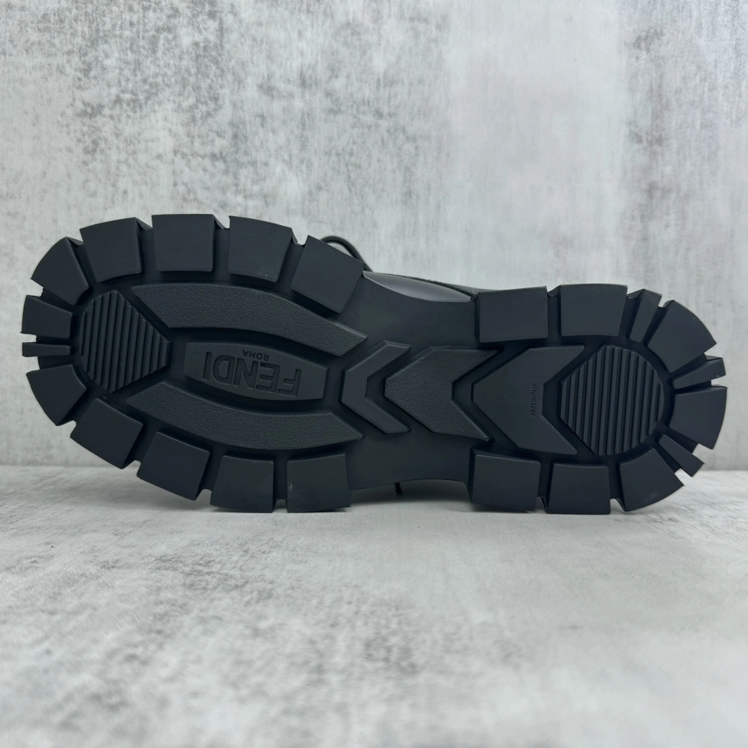 OOBB-- F594i 7L1642ADMKF1PXG Fendigraphy Calfskin item:E-X000A0206