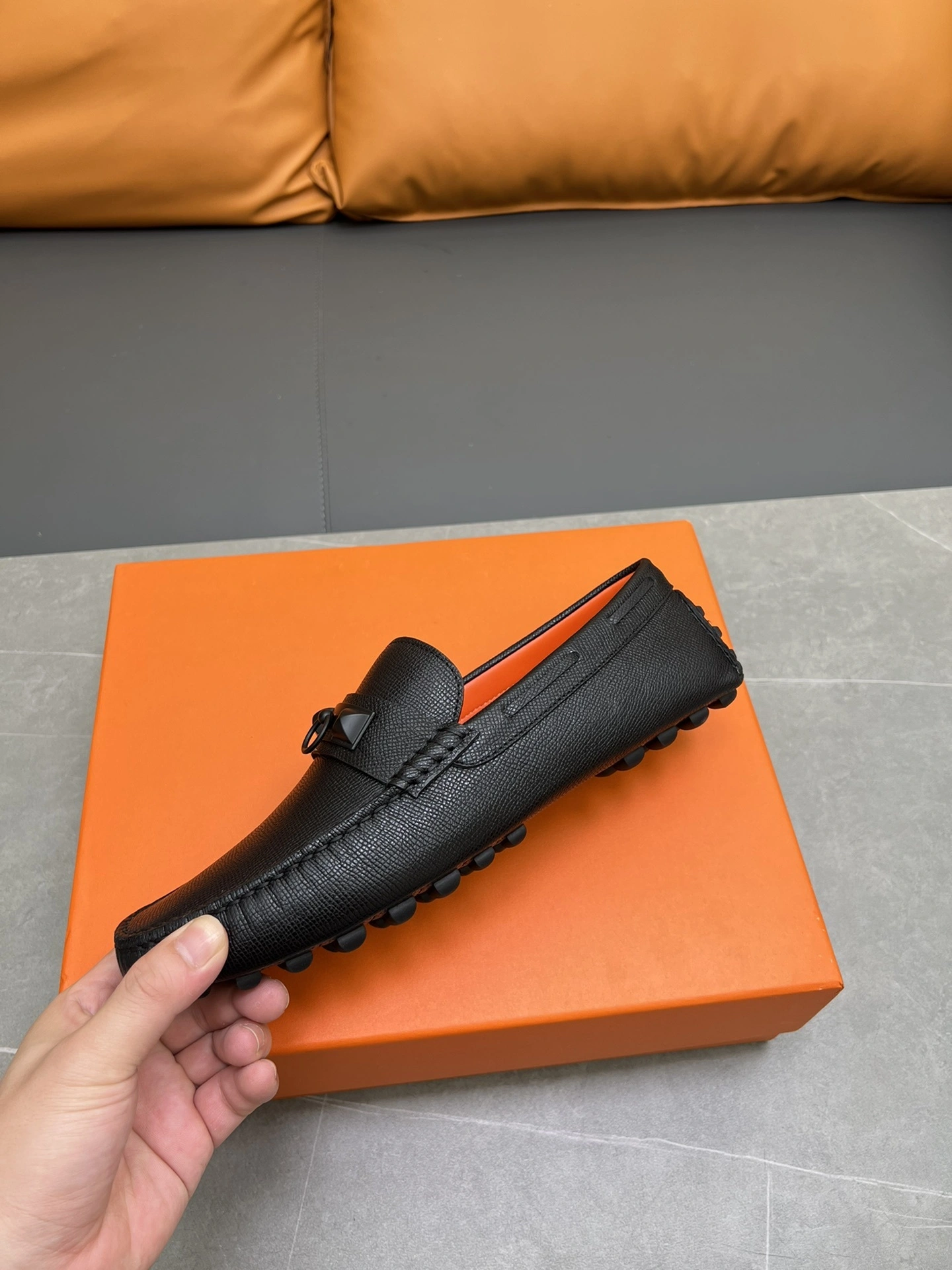 OOBB-- H172402Z H01 item:C-X230I1426Y