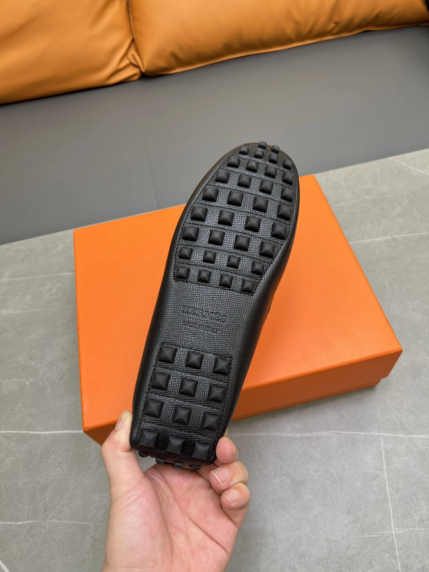 OOBB-- H172402Z H01 item:C-X230I1426Y