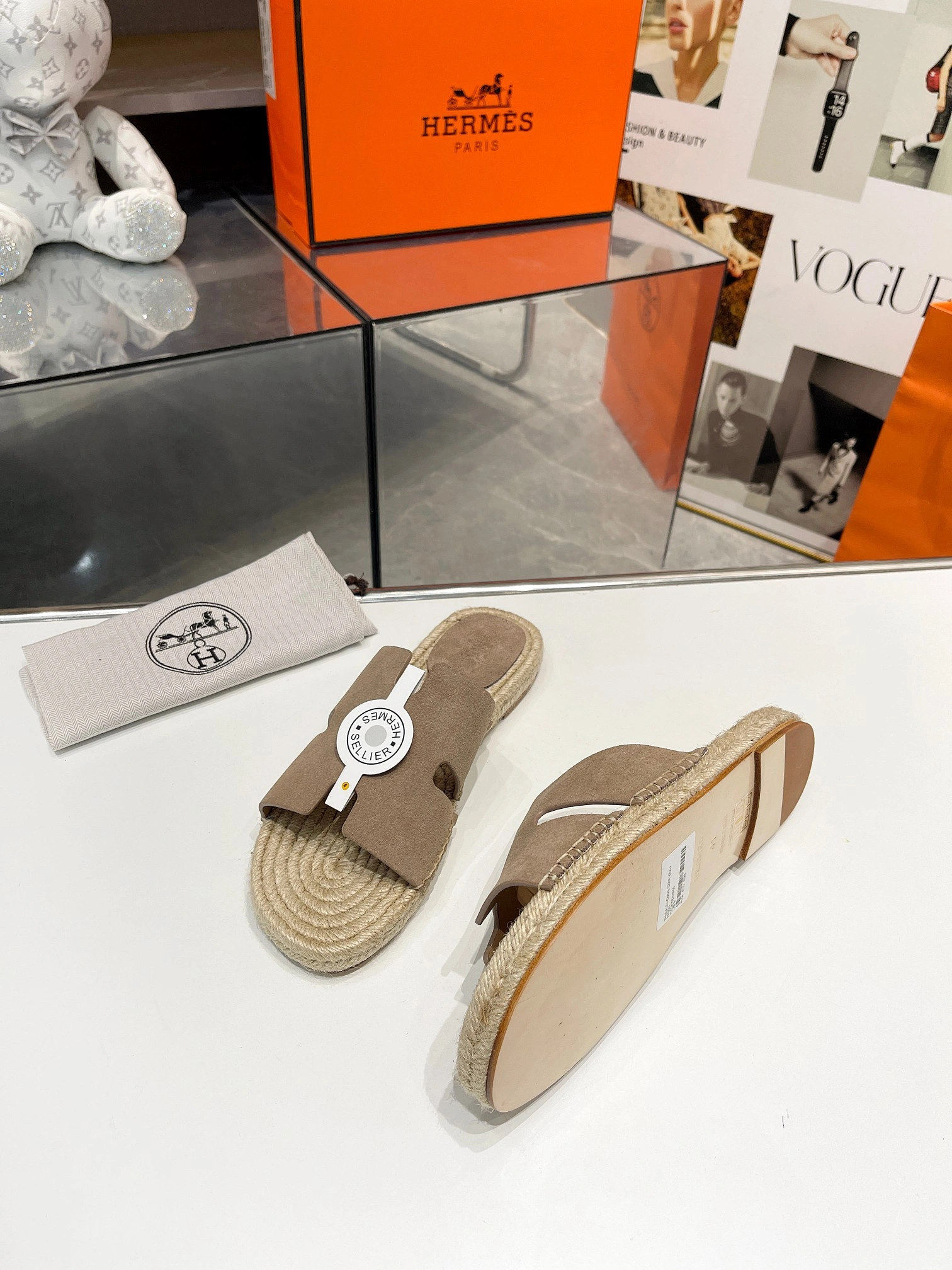 OOBB-- H211871Z HC9 sheepskin item:D-X158M1134