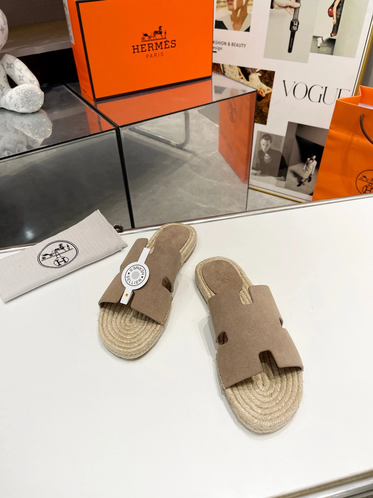 OOBB-- H211871Z HC9 sheepskin item:D-X158M1134