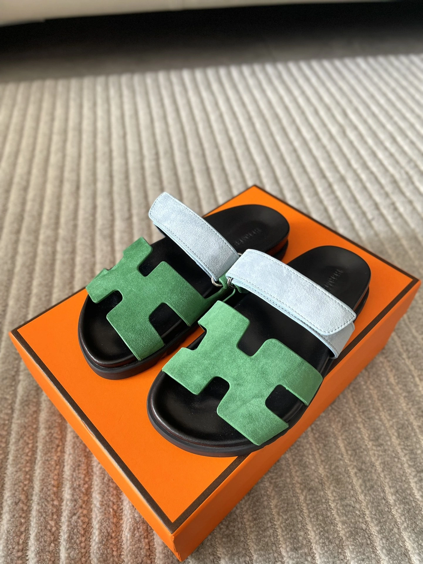 OOBB-- H222297Z H0 item:C-X003C0902