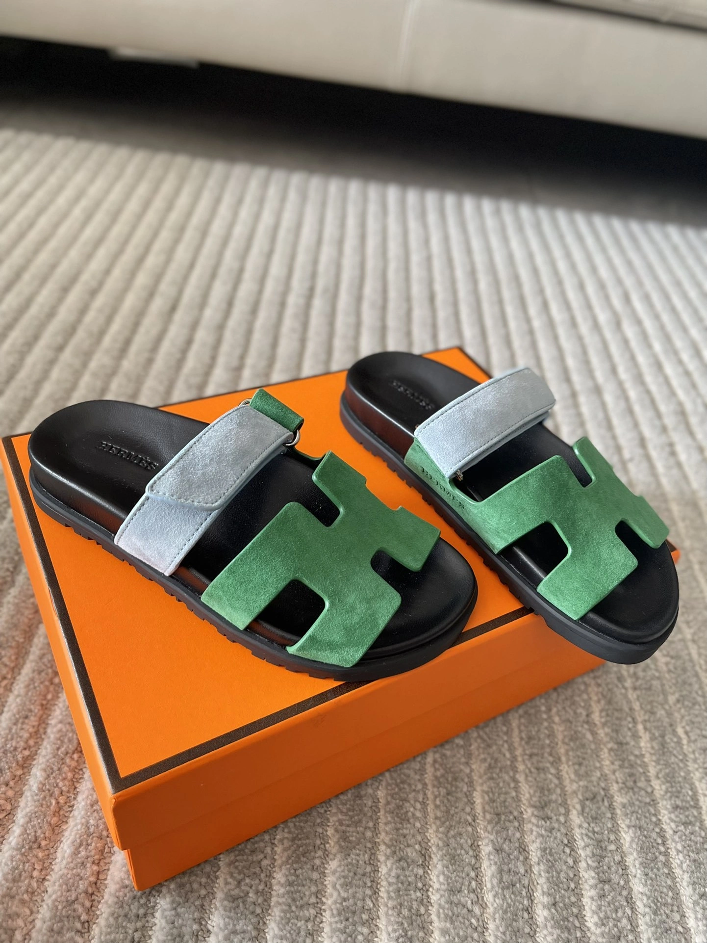 OOBB-- H222297Z H0 item:C-X003C0902