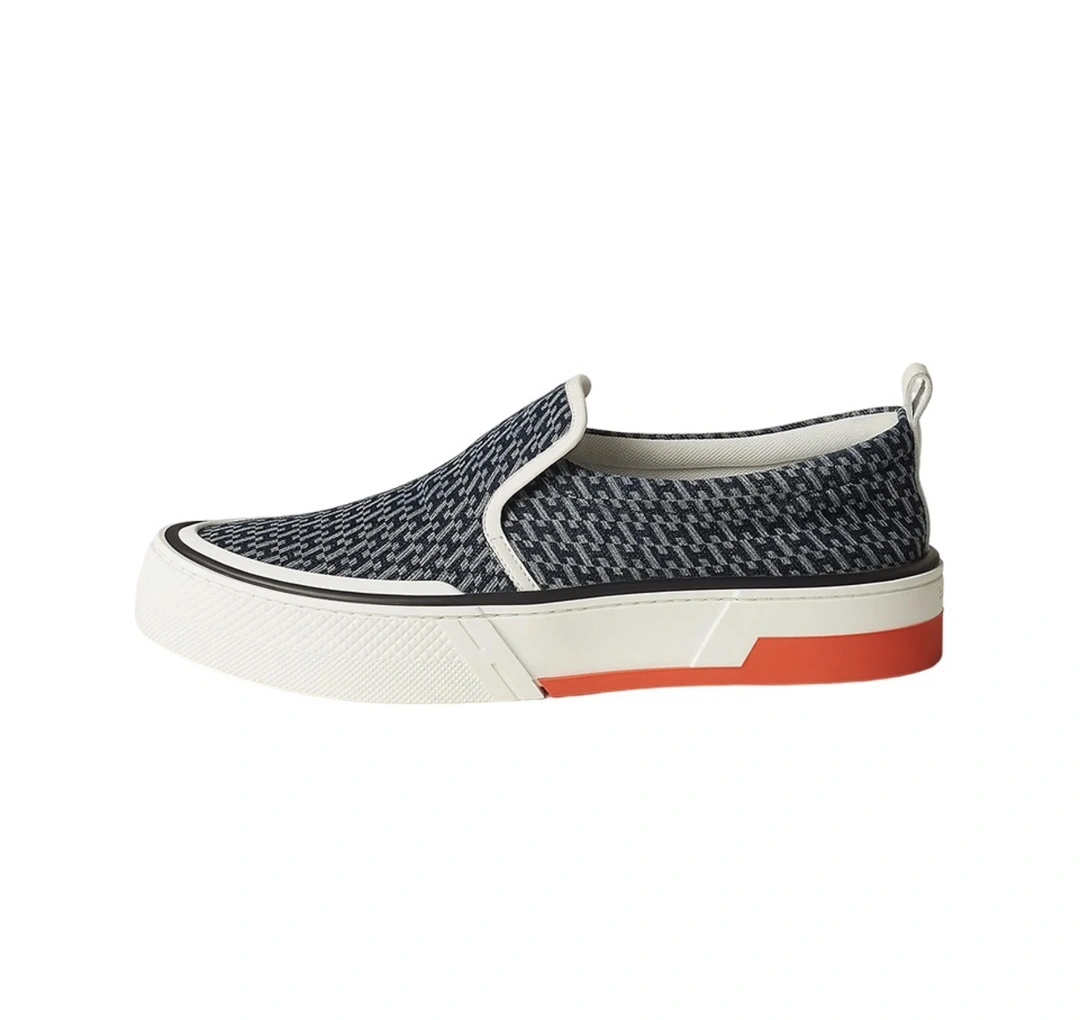 OOBB-- H231712Z HCB item:C-X185I0644Y